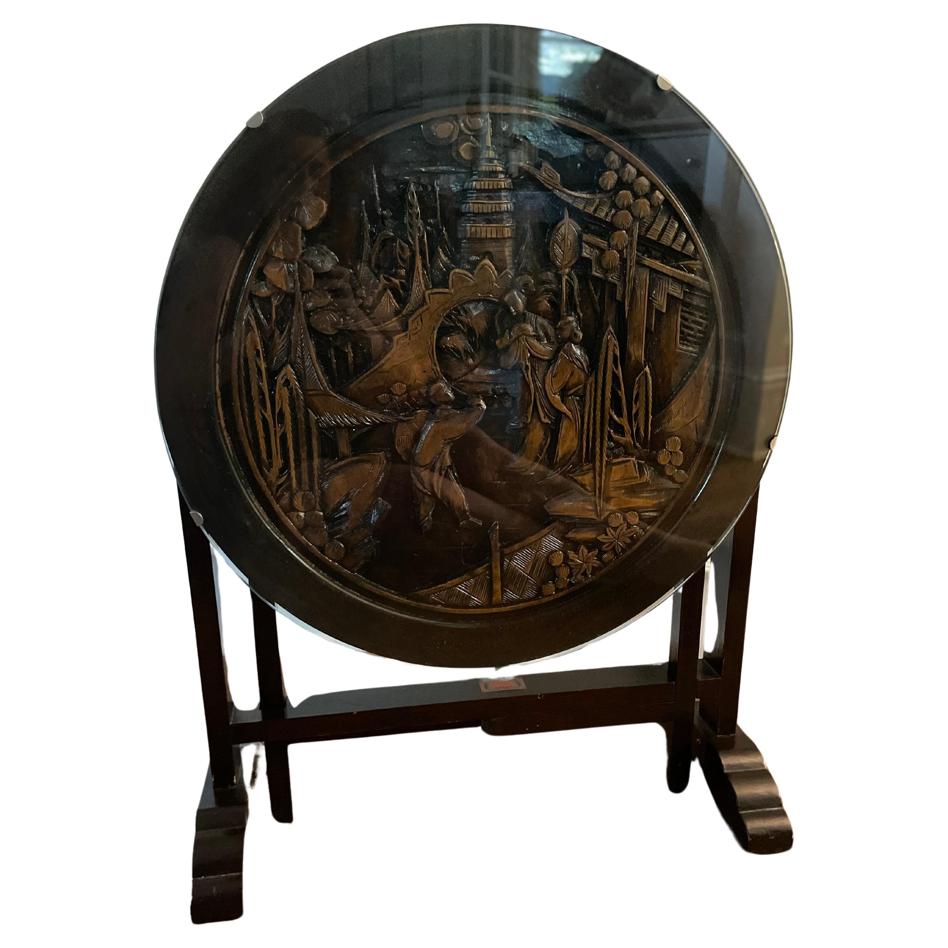 Mid 20th Century Vintage Asian Chinoiserie Carved Wood Round Tilt-Top Table For Sale