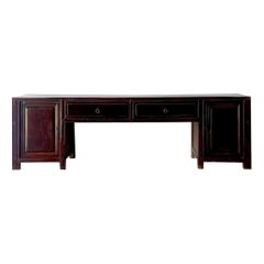 Table console basse en bois recyclé d'origine asiatique du milieu du 20e siècle