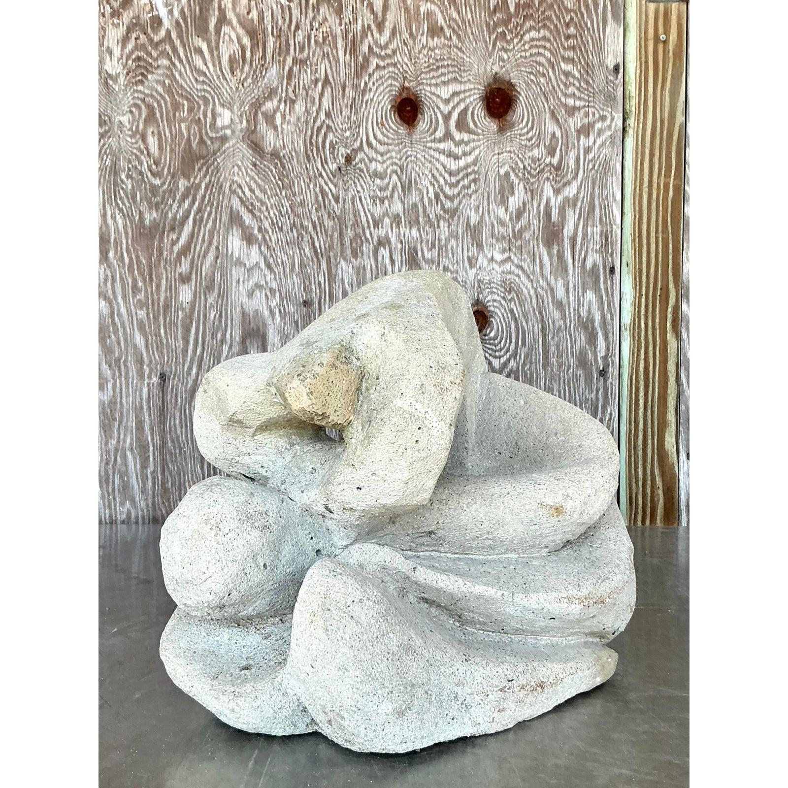XX secolo Scultura astratta figurativa in cemento della metà del 20° secolo, vintage e boho in vendita