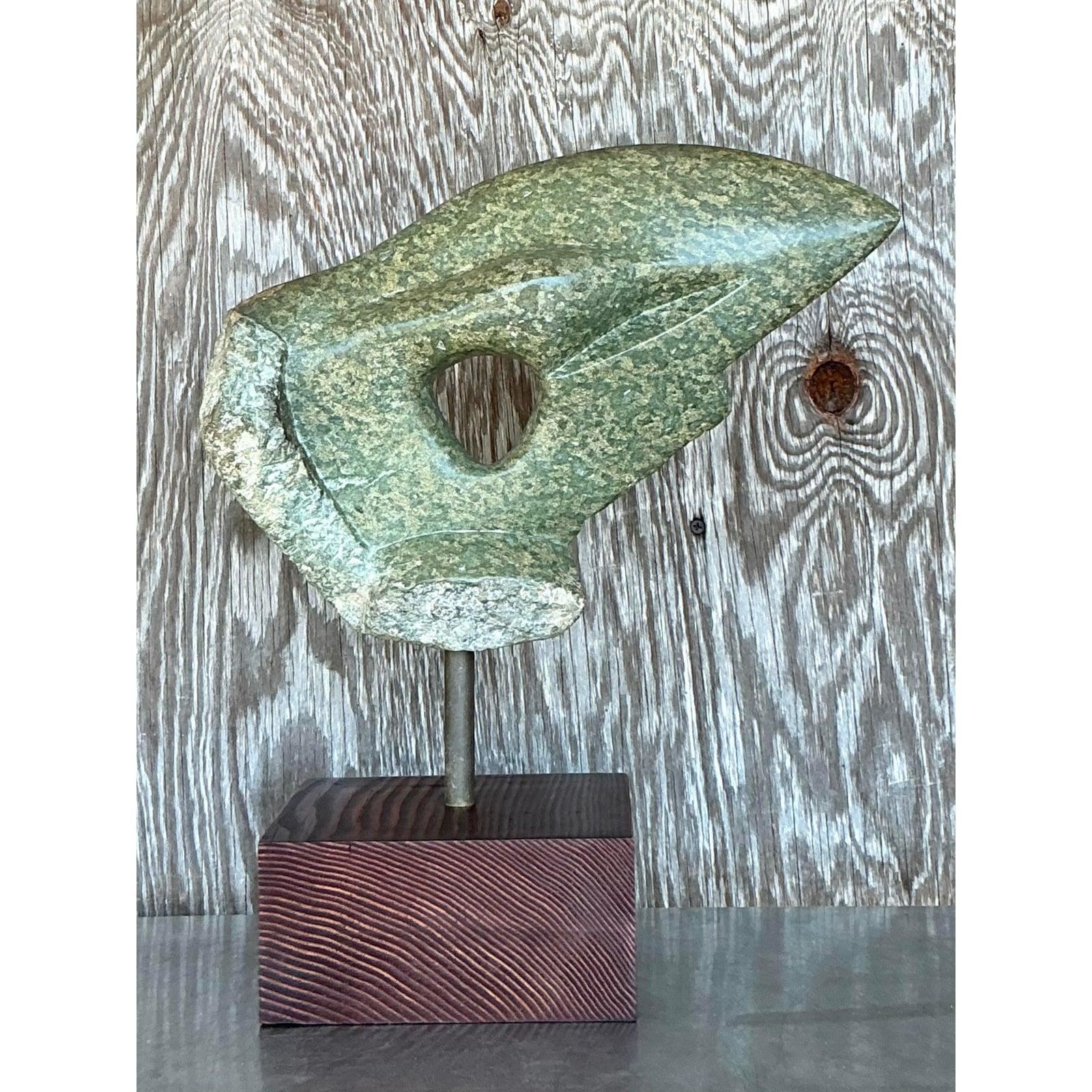 Mid-Century moderno Scultura di pietra astratta Boho della metà del XX secolo in vendita
