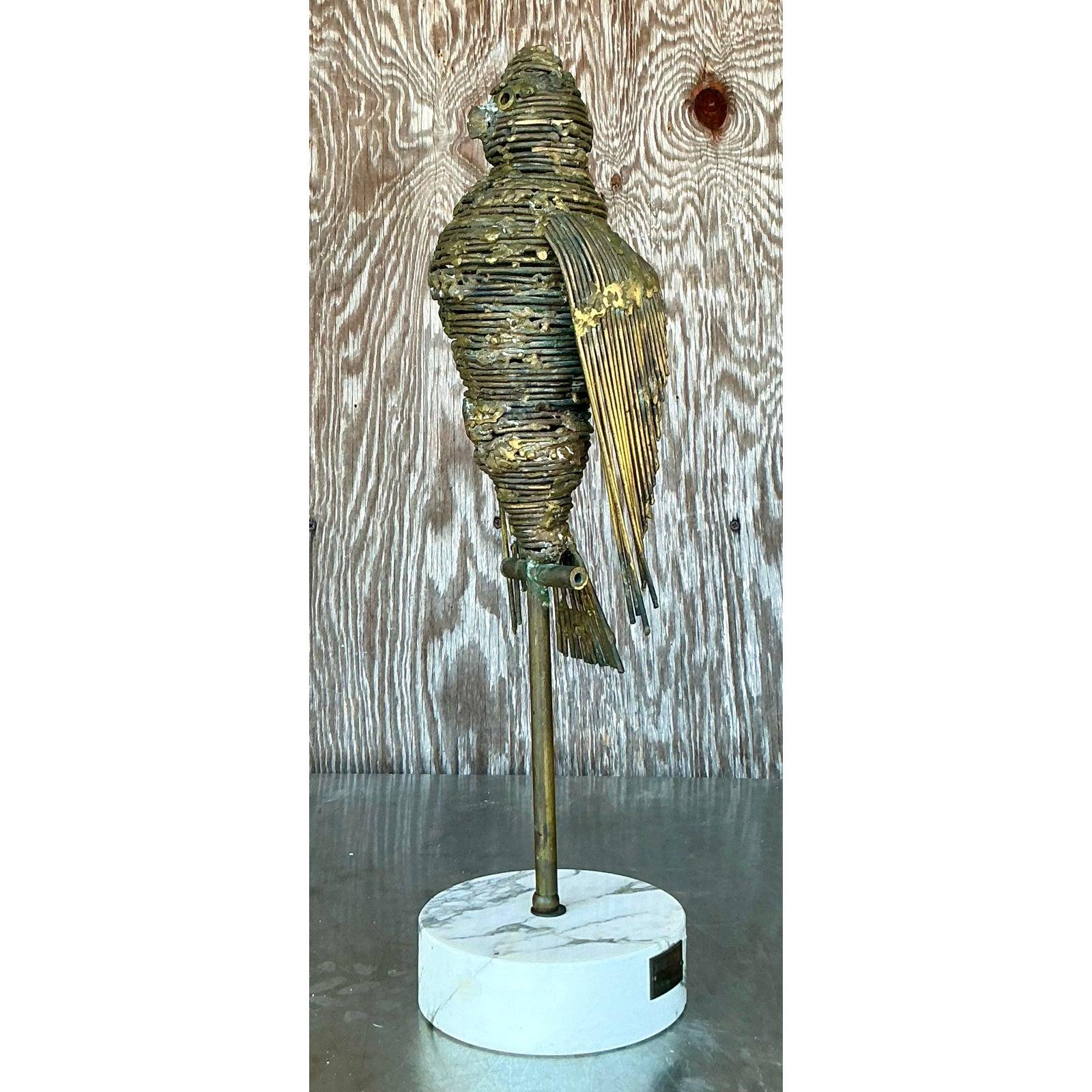 Mid-Century moderno Scultura di uccello in ottone bohémien della metà del XX secolo in vendita