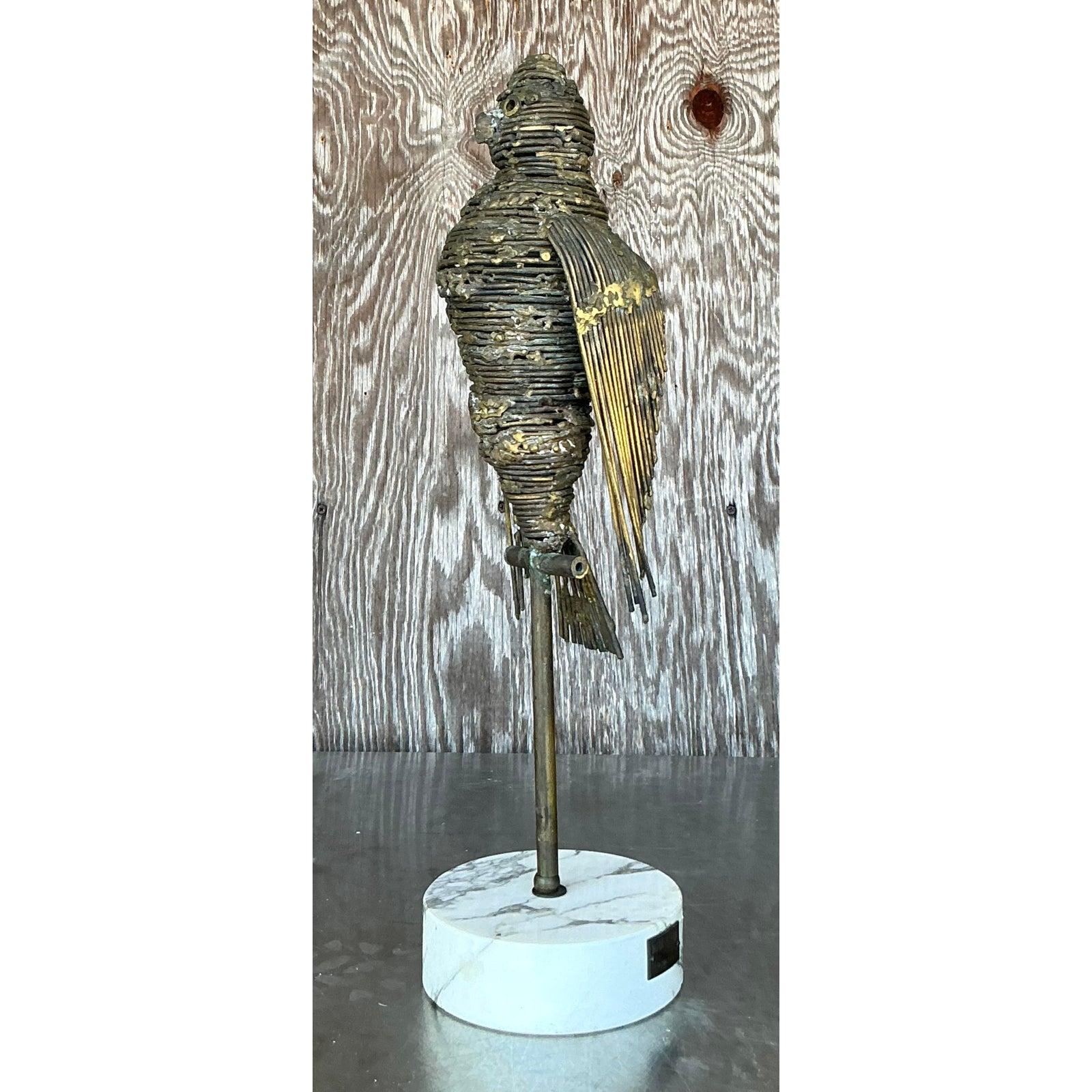 Scultura di uccello in ottone bohémien della metà del XX secolo in vendita 1