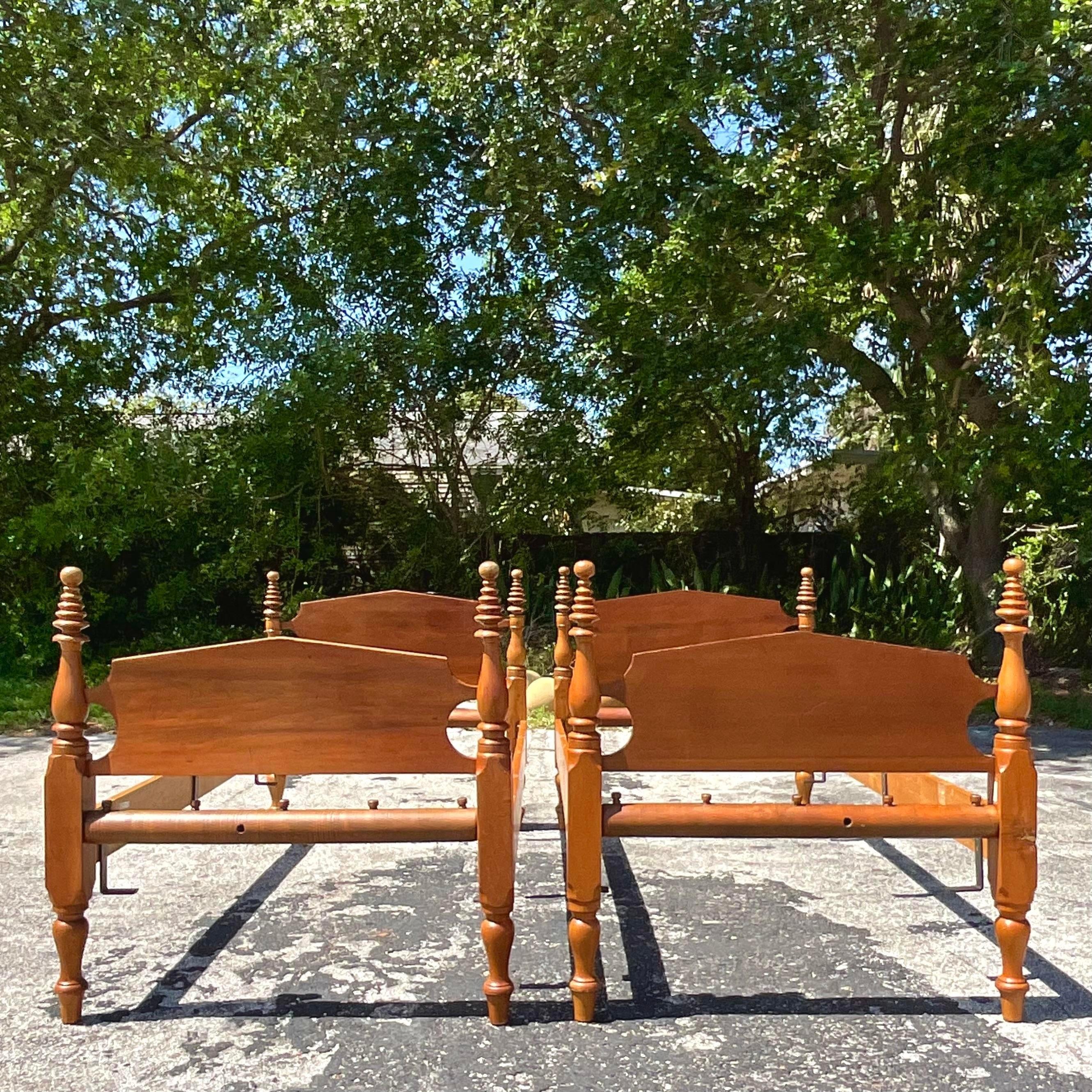Mid 20th Century Vintage Boho Maple Cannonball Twin Beds - a Pair In Good Condition For Sale In west palm beach, FL