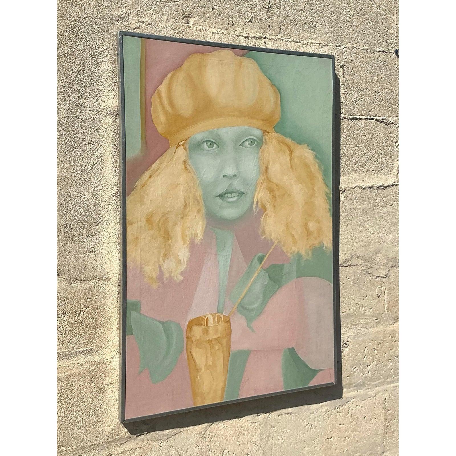 Dieses eindrucksvolle Ölgemälde im Vintage-Stil zeigt ein faszinierendes Porträt in weichen Pastellfarben und mit kühnem Ausdruck. Dieses Kunstwerk zeigt eine Frau mit wallendem, goldenem Haar und heiterem Blick und verbindet böhmische Eleganz mit