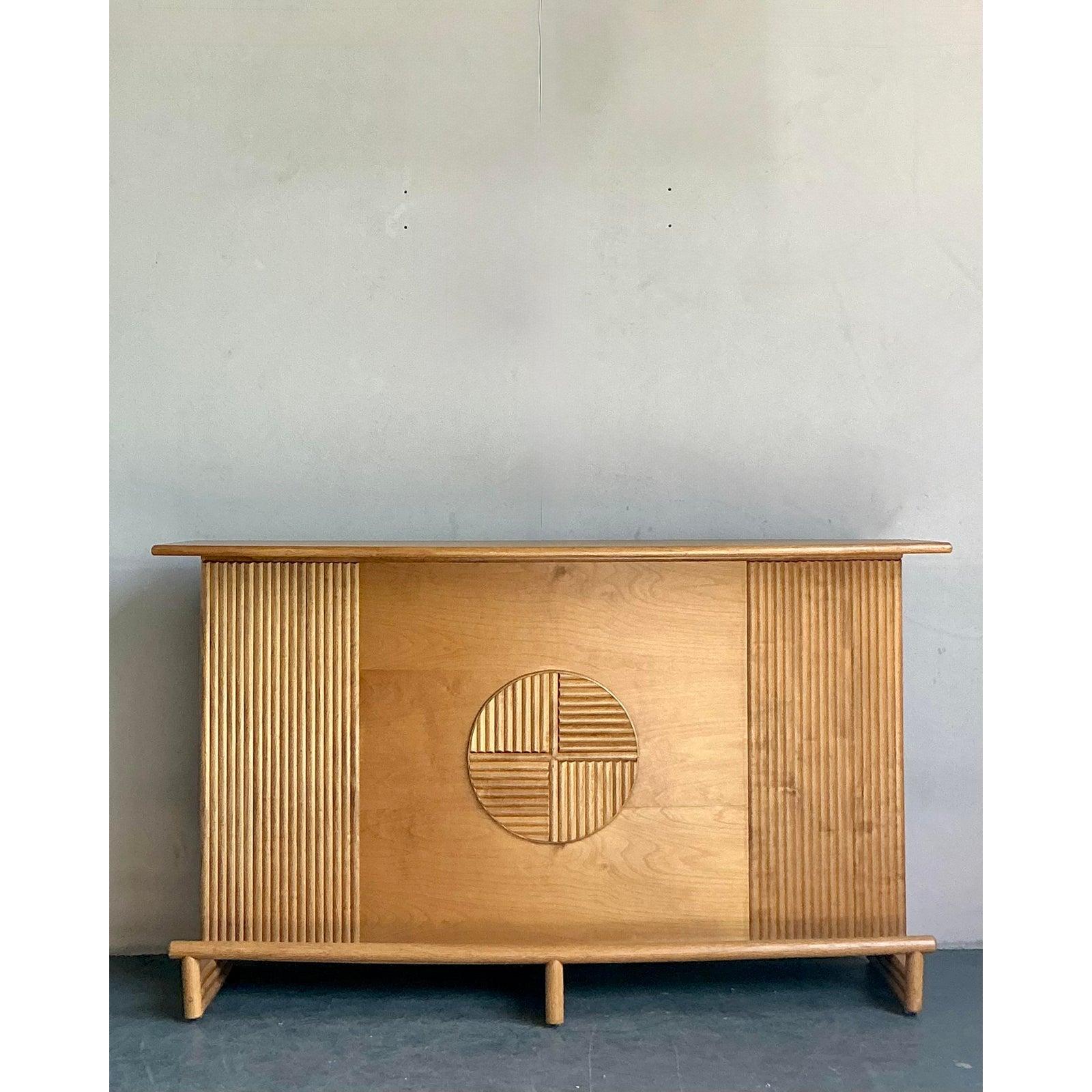 Mid 20th Century Vintage Boho Pretzel Rattan Dry Bar In Good Condition For Sale In West Palm Beach, FL