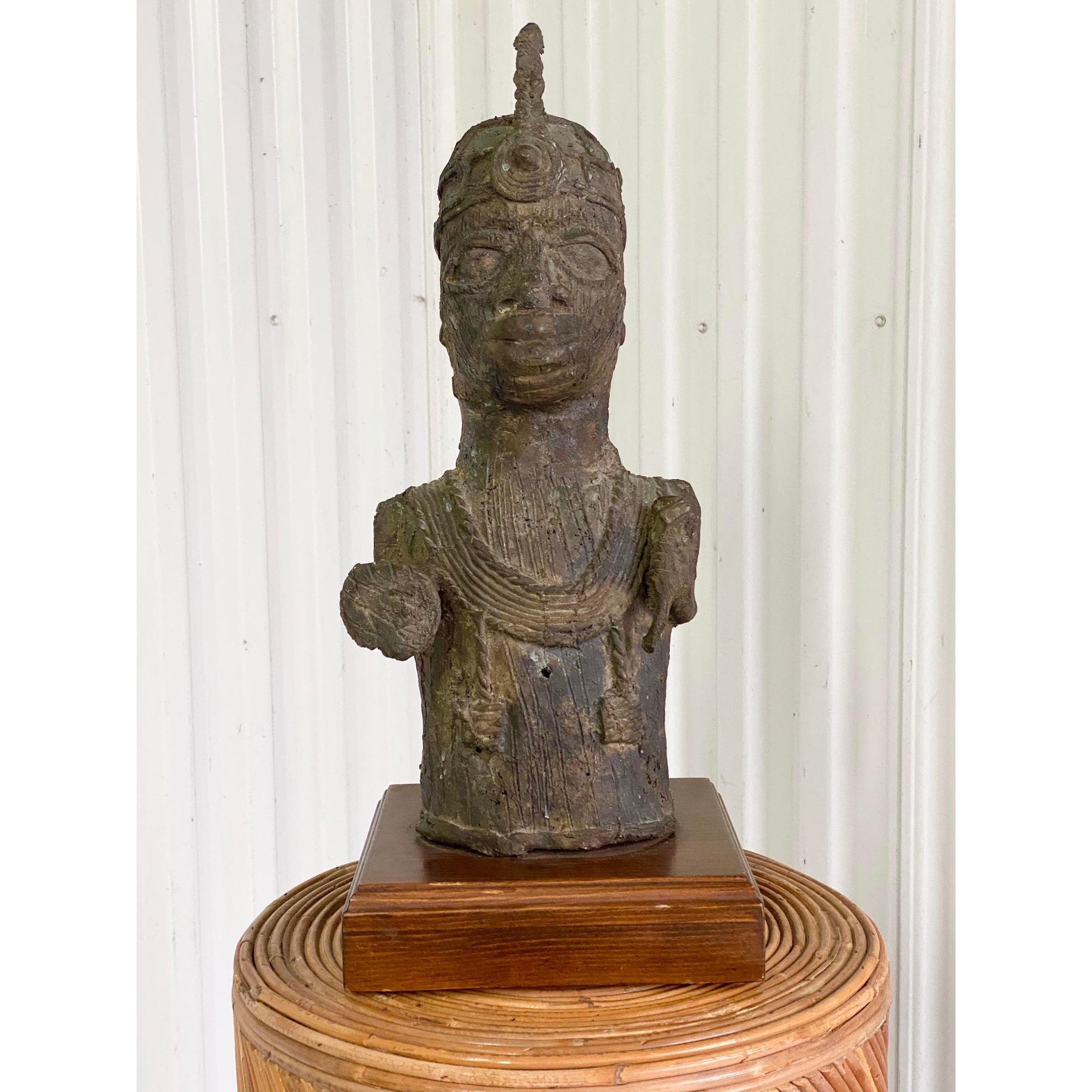 Mid 20th Century Vintage Bronze Tribal Sculpture For Sale 5