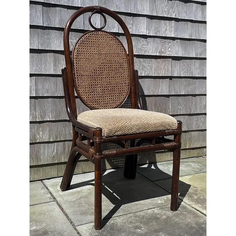 Bohémien Sedie da pranzo ispirate a Thonet in legno di canna e bengala della metà del XX secolo - Set di 5 sedie in vendita