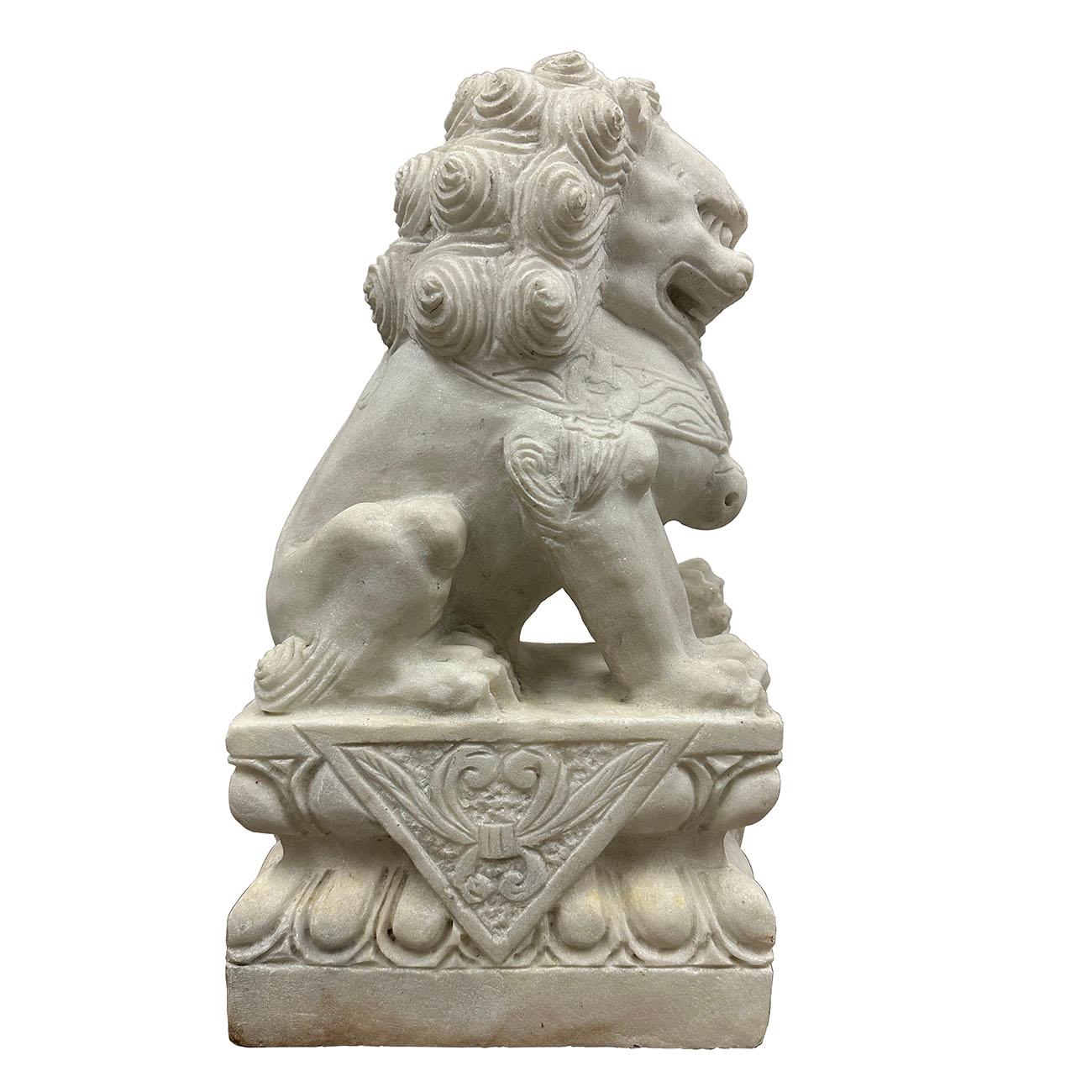 Mid-20th Century Vintage Chinese Carved Marble Stone Lion/Foo Dog For Sale 6