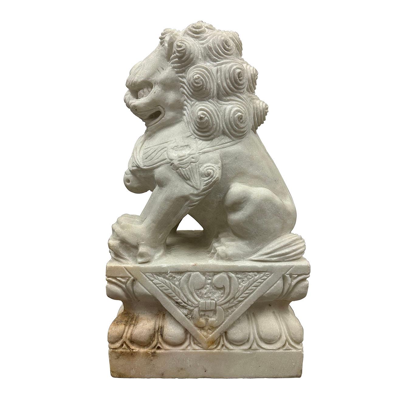 Mid-20th Century Vintage Chinese Carved Marble Stone Lion/Foo Dog For Sale 5