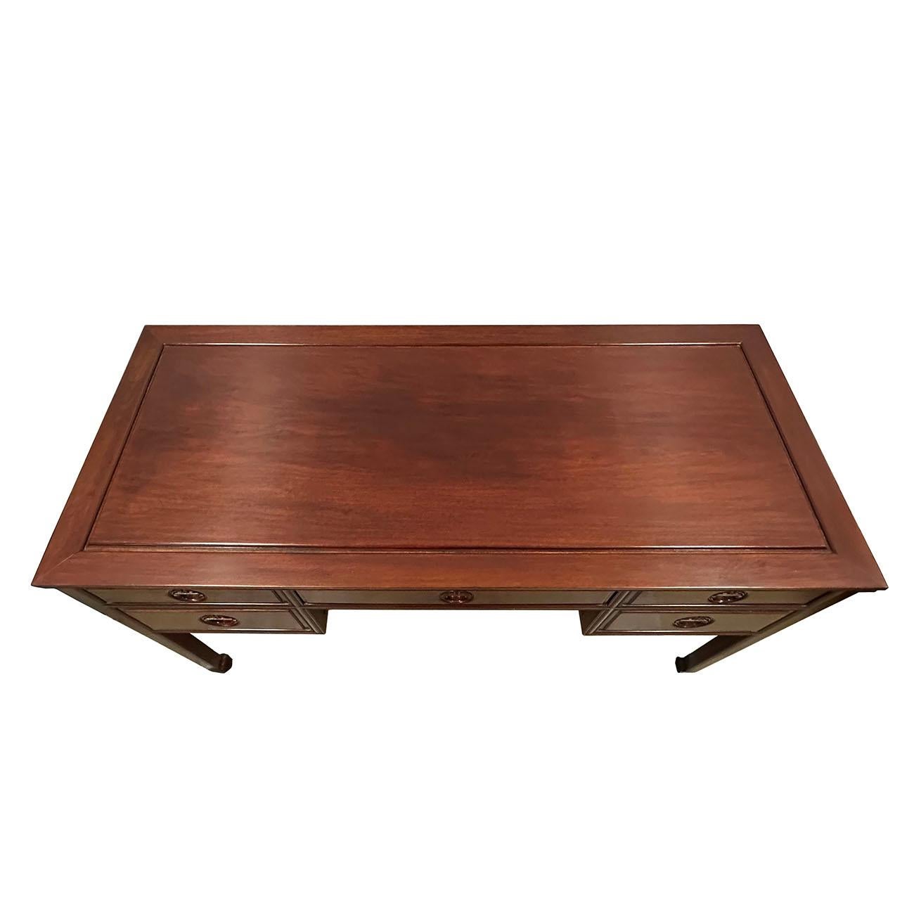 Mid 20th Century Vintage Chinese Carved Rosewood Writing Desk For Sale 2