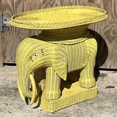 Table à boire pour éléphant en rotin tressé de style côtier du milieu du 20e siècle