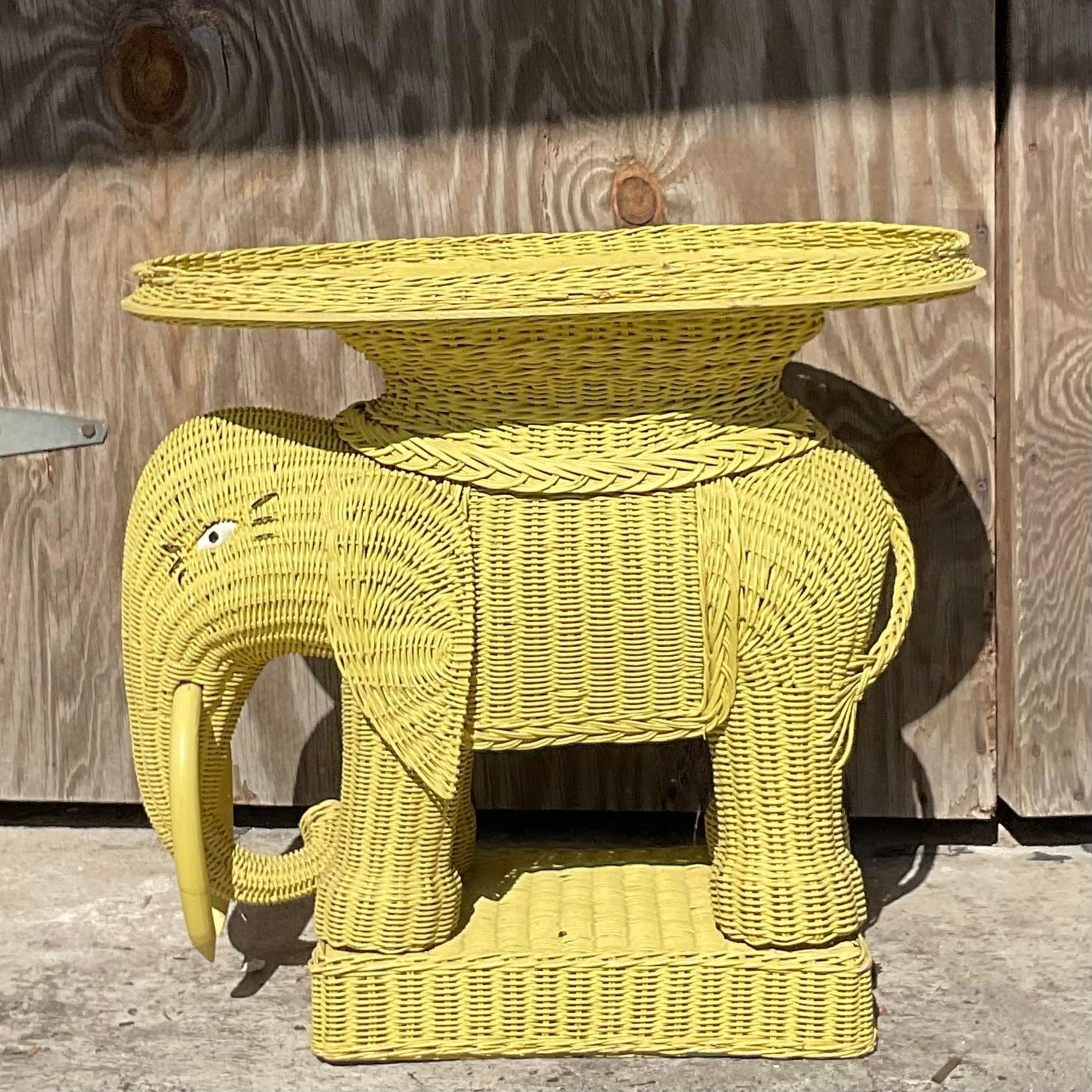 Mid 20th Century Vintage Coastal Woven Rattan Elephant Drinks Table In Good Condition In west palm beach, FL