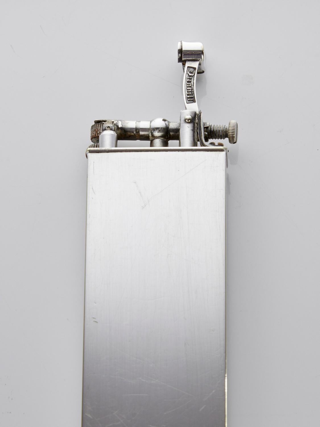 Accendino e righello Dunhill d'epoca della metà del XX secolo, Inghilterra, CIRCA 1950 in vendita 3