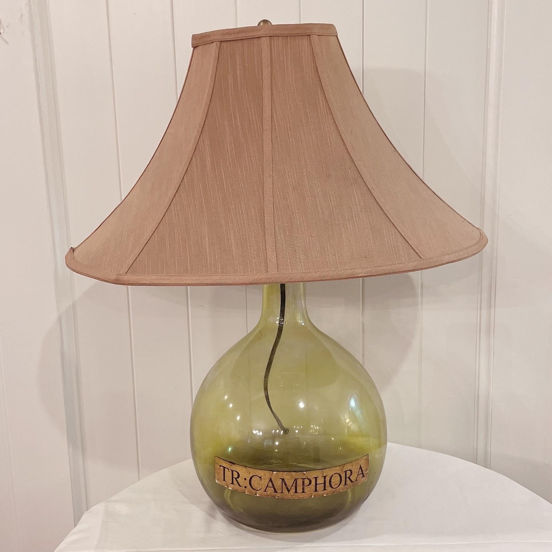 Mid 20th Century Vintage European Carboy Green Glass Bottle Demijohn Lamp  In Good Condition For Sale In Cookeville, TN