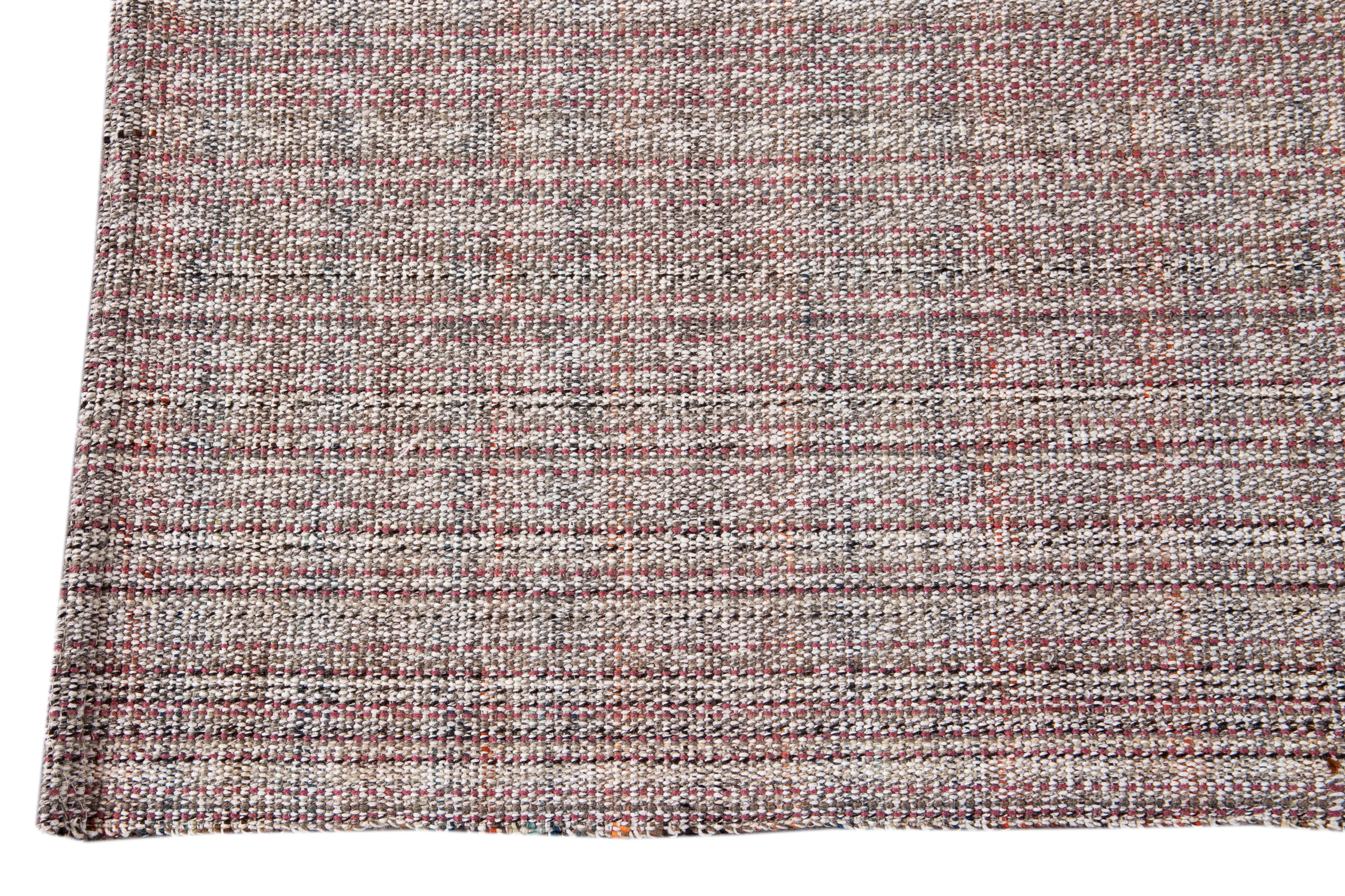 Mid-20th Century Vintage Flat-Weave Rug For Sale 3