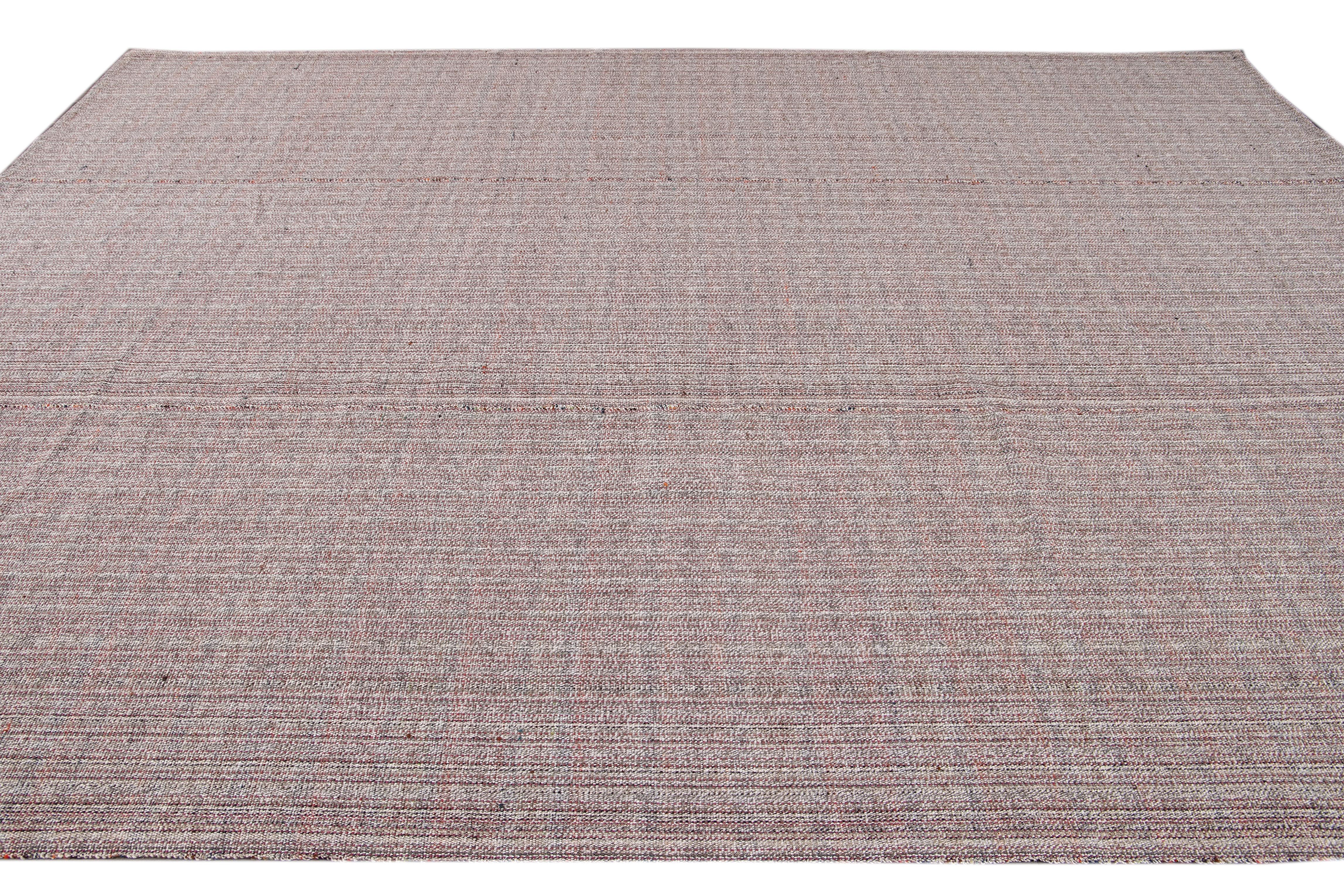 Mid-20th Century Vintage Flat-Weave Rug For Sale 5
