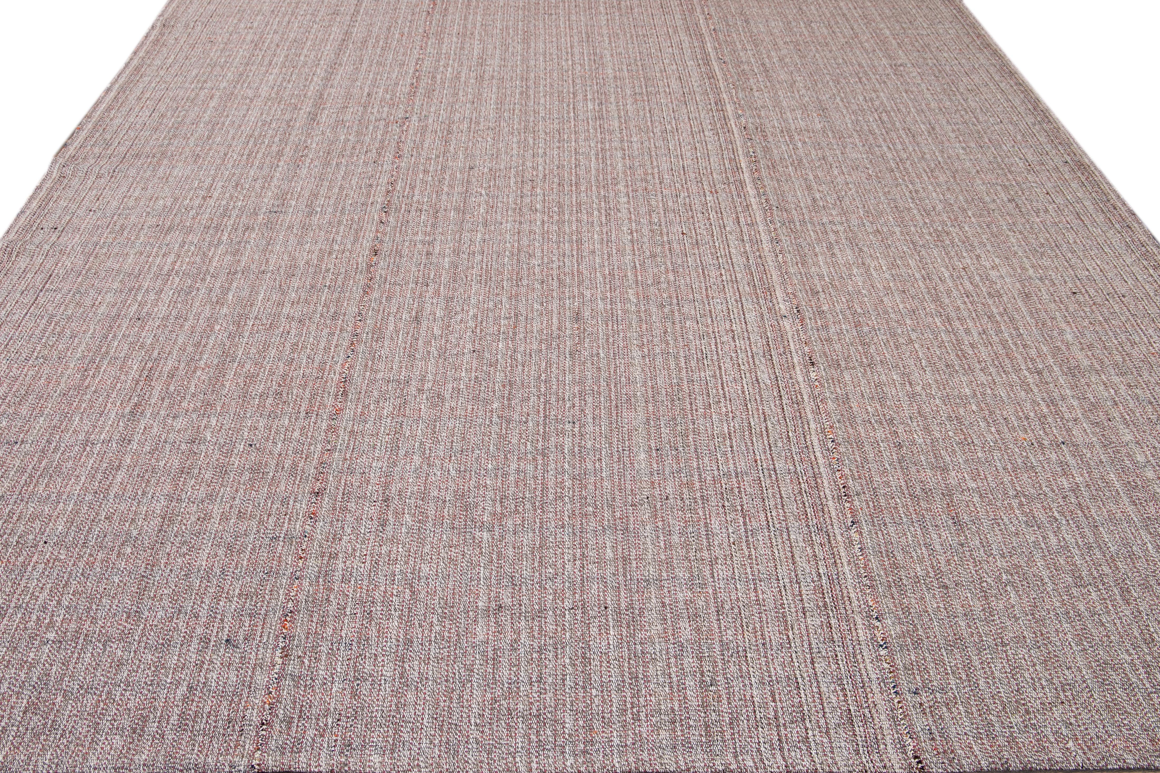 Vintage-Flachgewebe-Teppich aus der Mitte des 20 (20. Jahrhundert) im Angebot