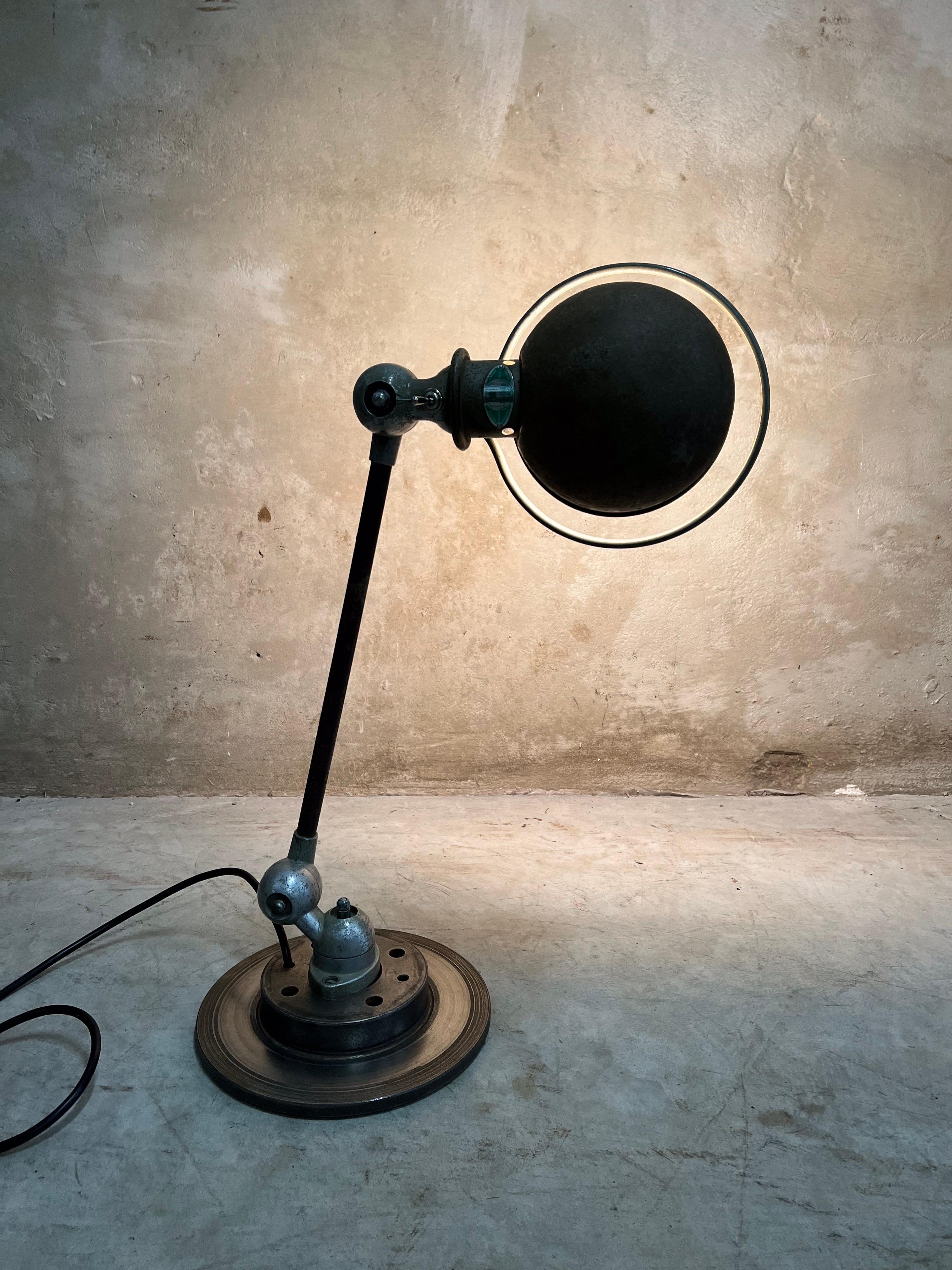 Mid-20th Century Vintage Industrial Jieldé Table Lamp, Fantastic Patina 1