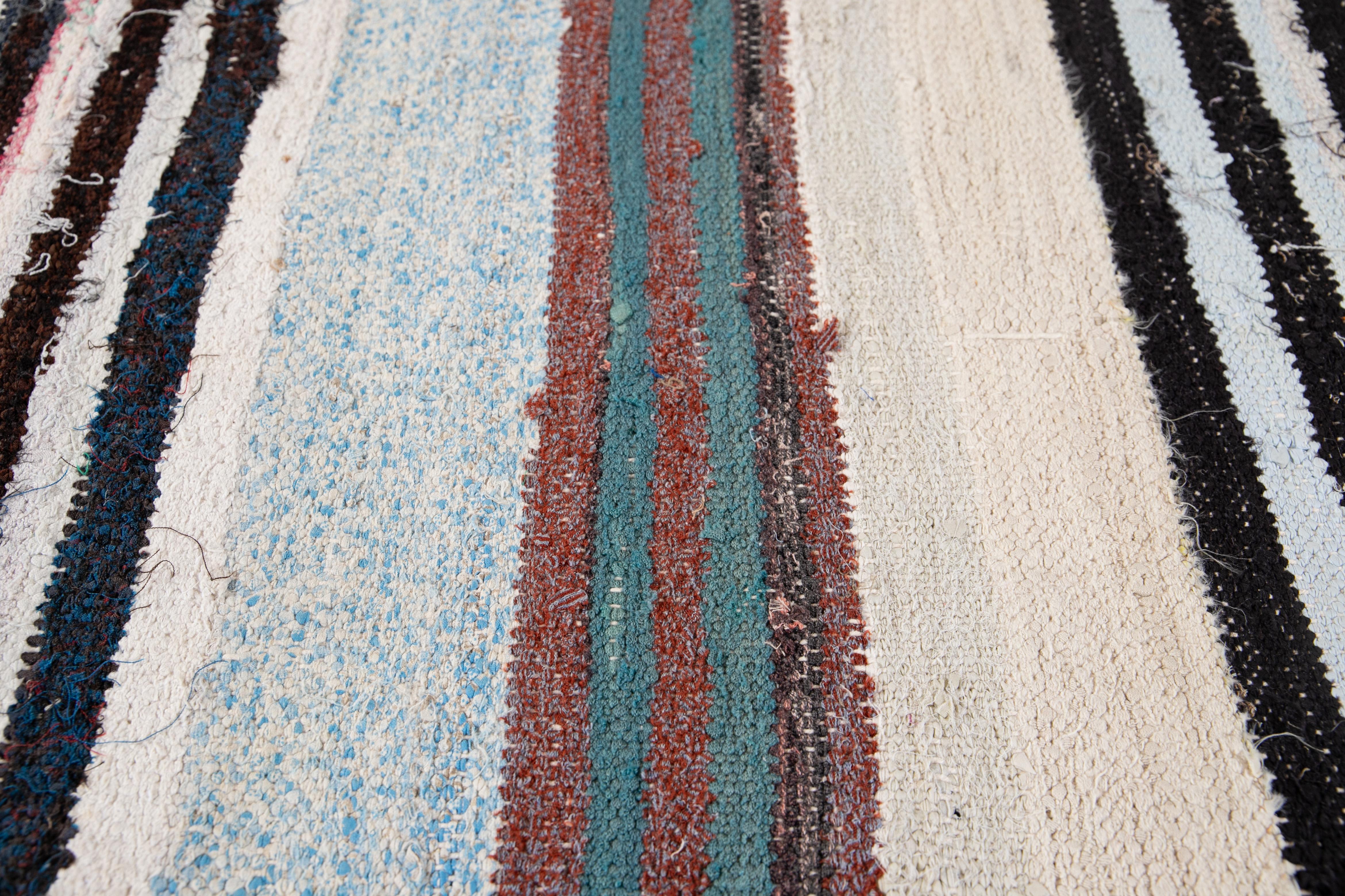 Mid-20th Century Vintage Kilim Wool Rug For Sale 2