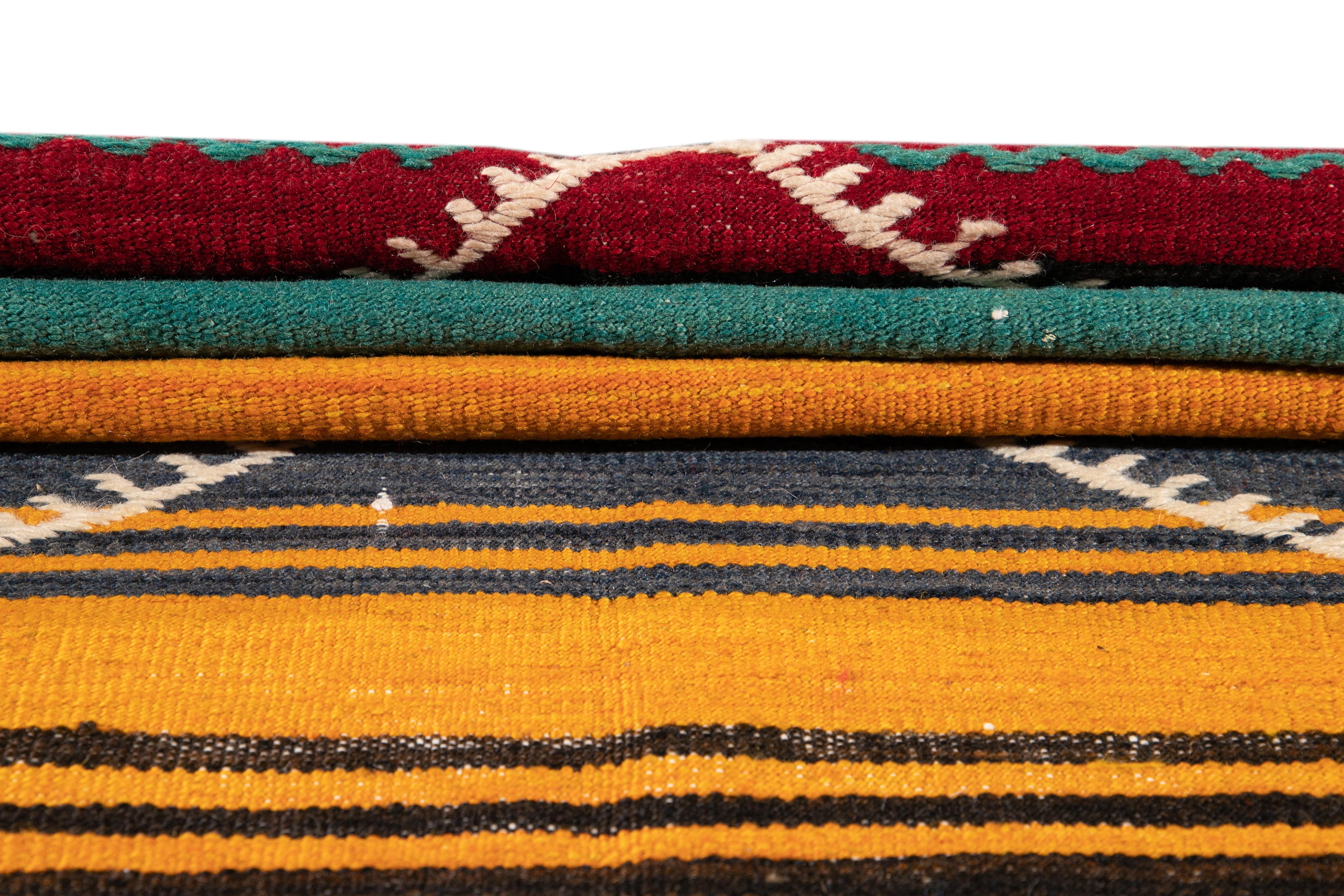 Mid-20th Century Vnitage Kilim Wool Runner Rug For Sale 6