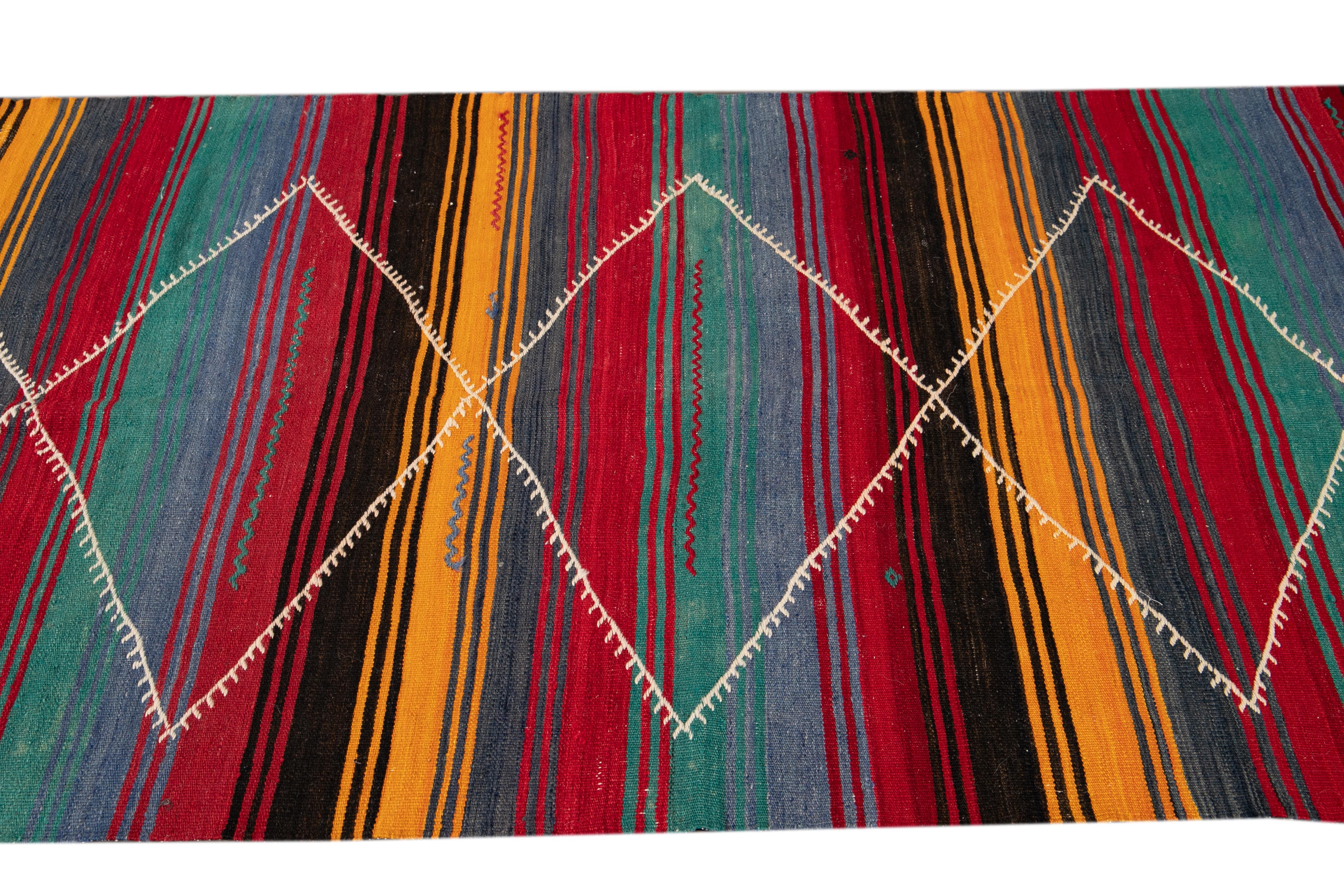 Mid-20th Century Vnitage Kilim Wool Runner Rug In Good Condition For Sale In Norwalk, CT