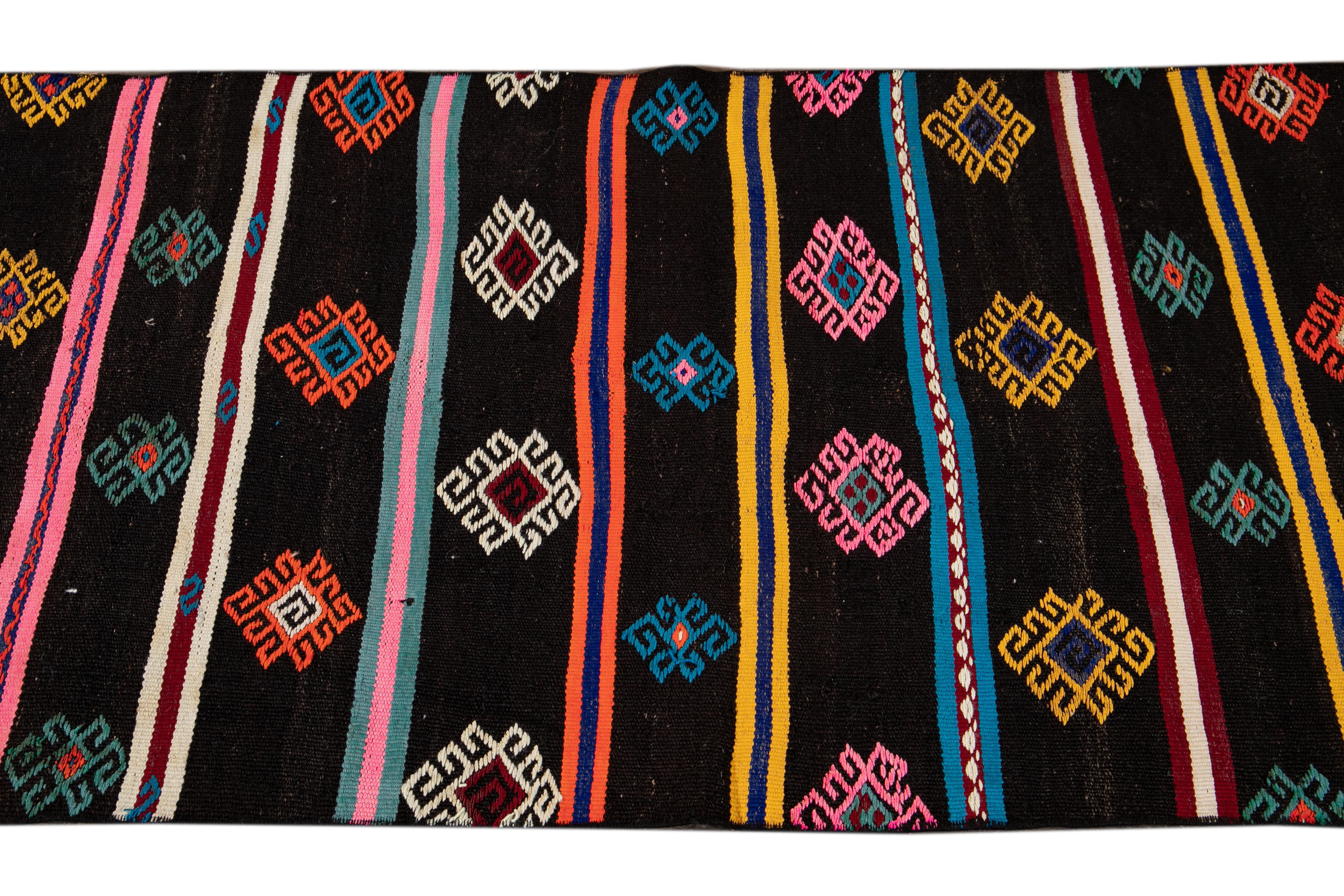 Mid-20th Century Vintage Kilim Wool Runner Rug For Sale 3