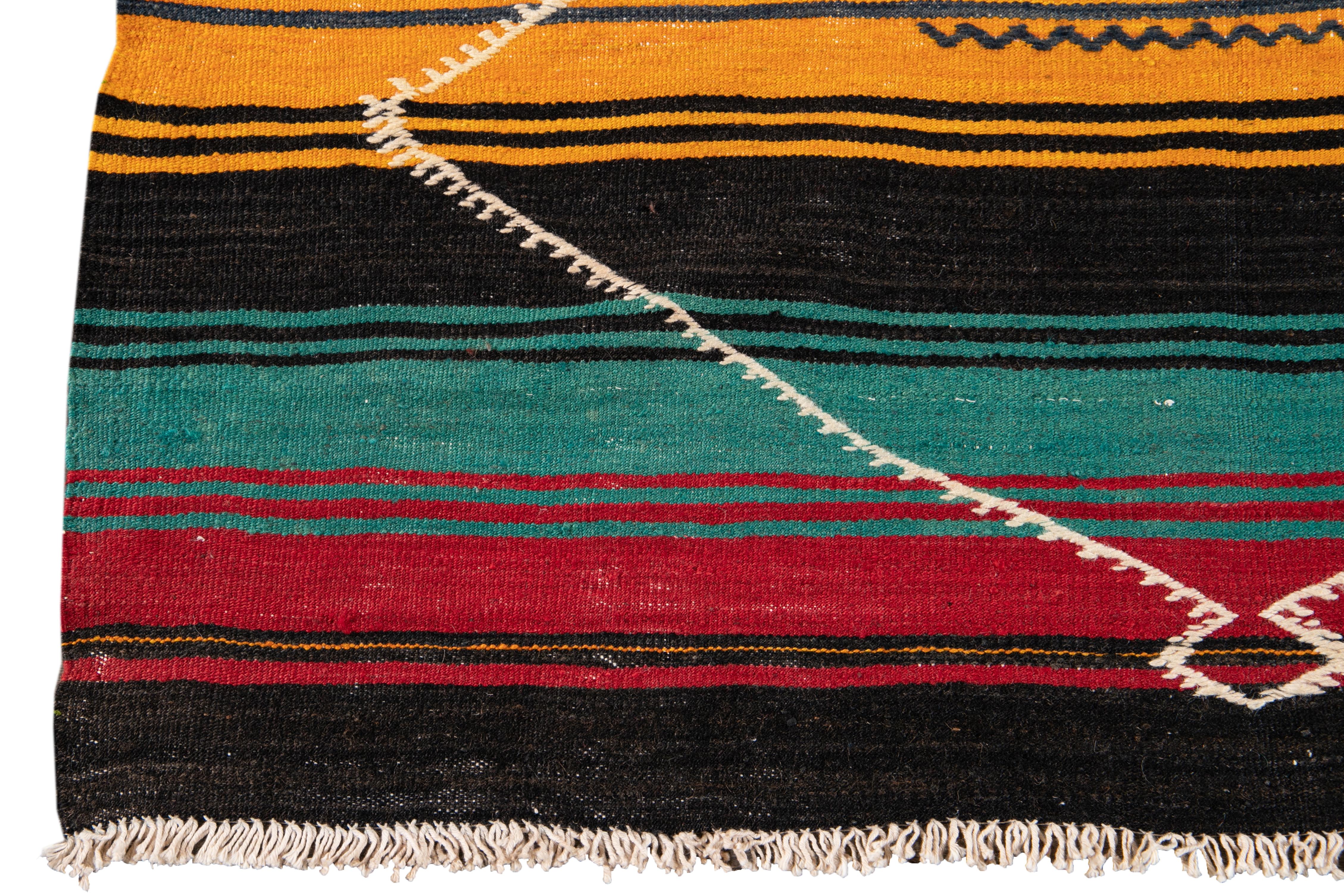 Mid-20th Century Vnitage Kilim Wool Runner Rug For Sale 4