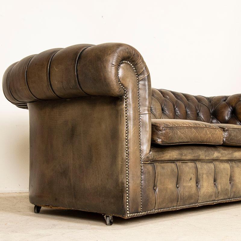 Mid-20th Century Vintage Leather Chesterfield 3 Seat Sofa 5