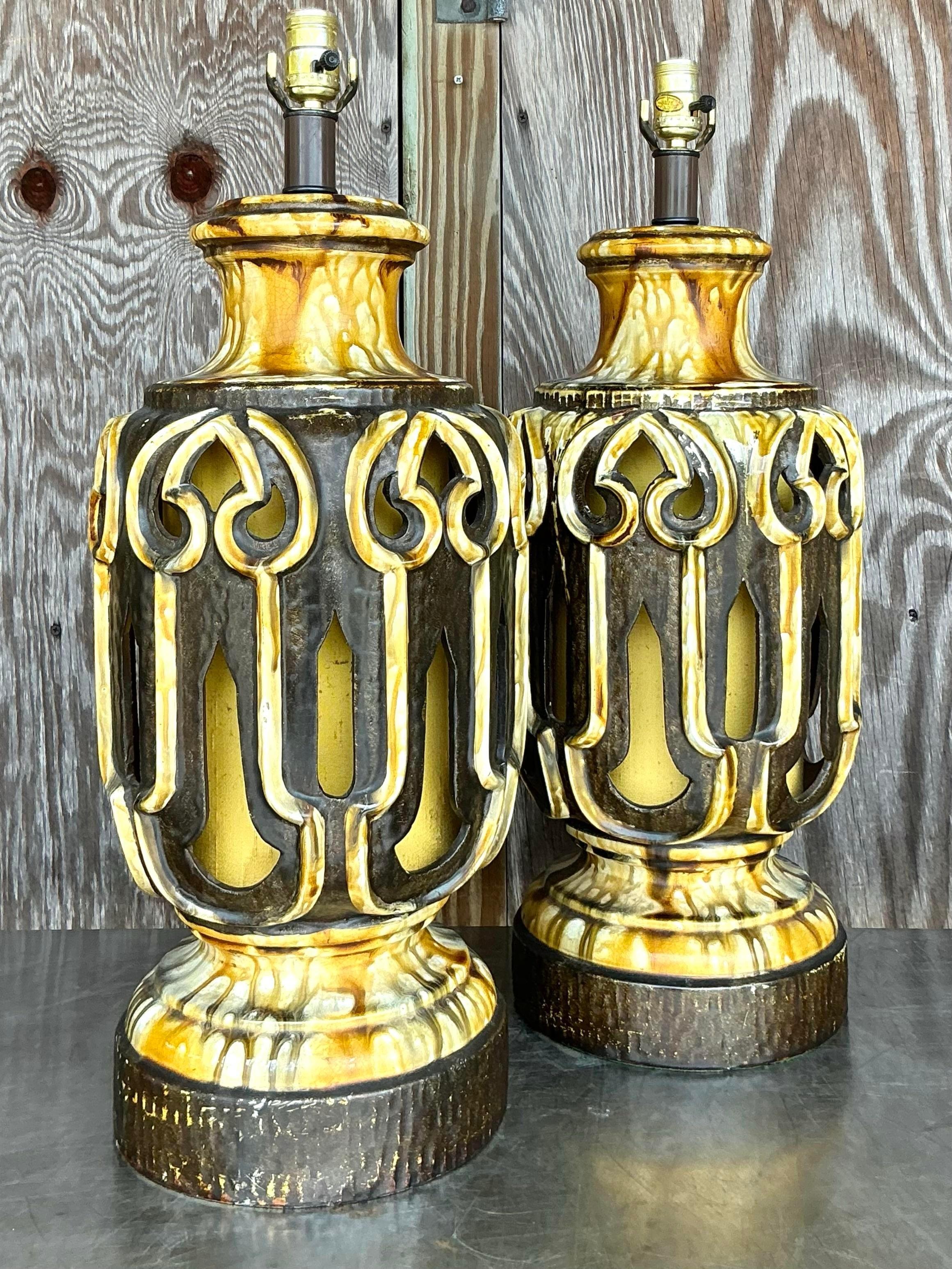 Mid 20th Century Vintage Mid-Century Modern Glazed Ceramic Lamps - a Pair In Good Condition For Sale In west palm beach, FL