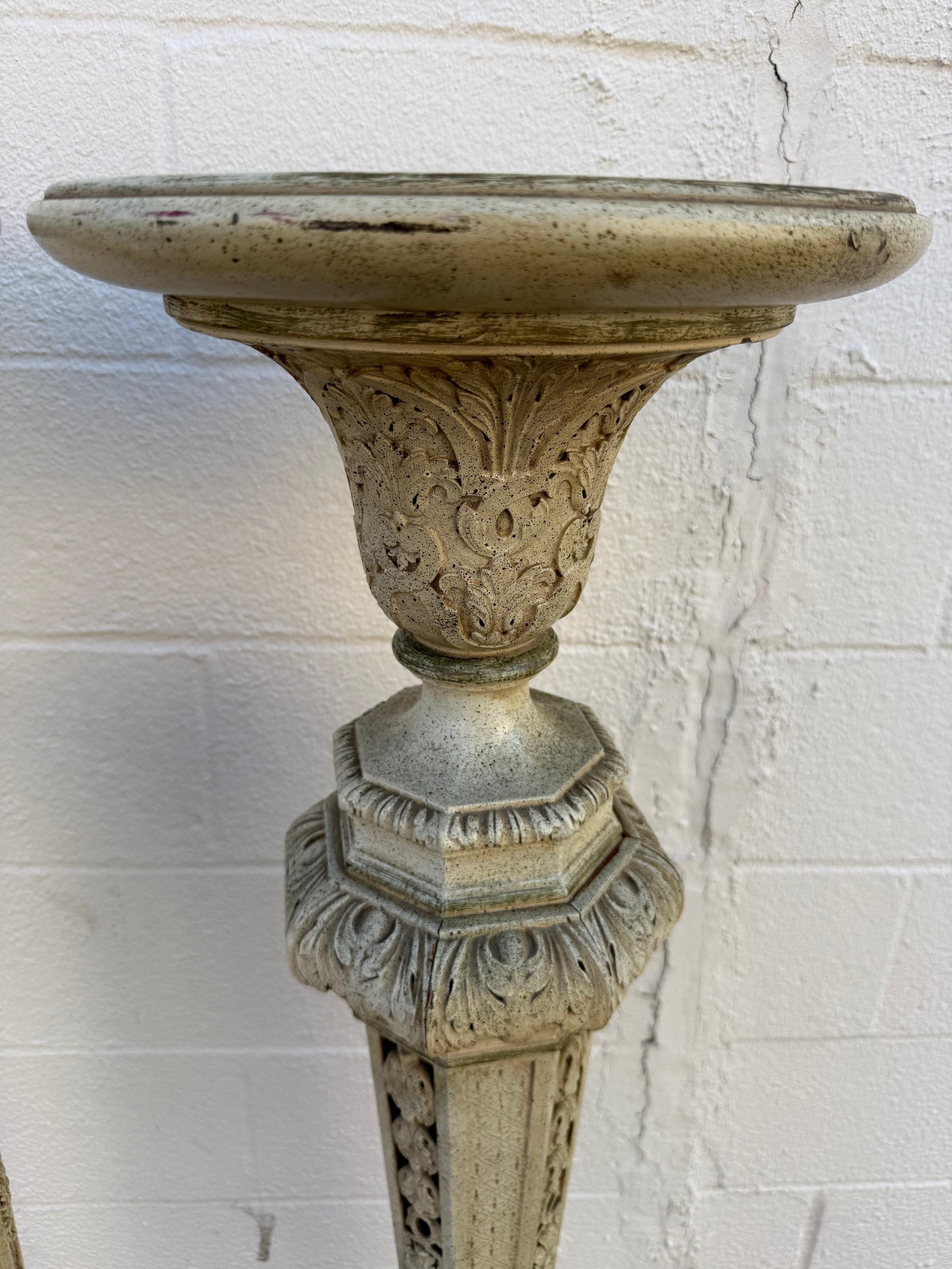 Mid 20th Century Vintage Pair of Painted Wood Pedestals or Plant Stands For Sale 9