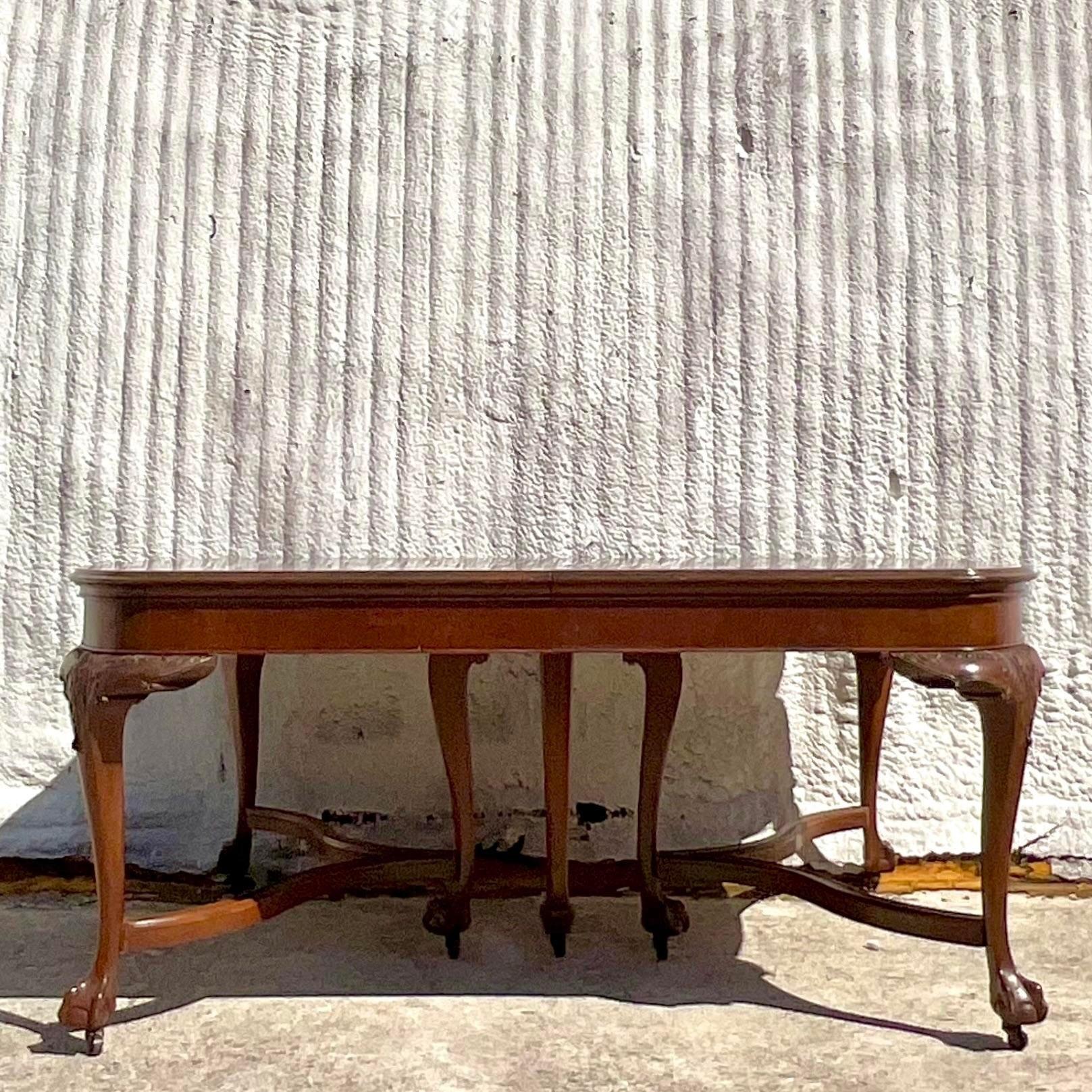Mid 20th Century Vintage Regency Hand Carved Queen Anne Extendable Dining Table In Good Condition For Sale In west palm beach, FL
