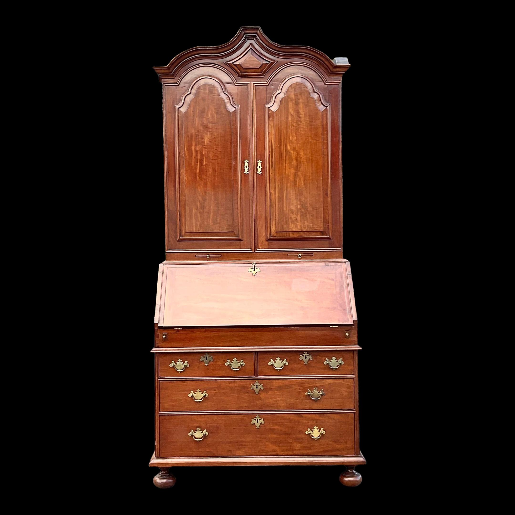 Mid 20th Century Vintage Regency Mahogany Secretary Desk For Sale 4