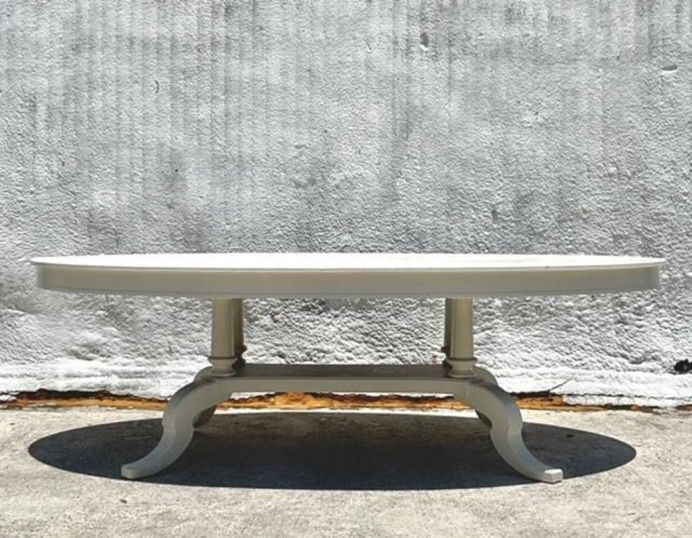 Regency Table de salle à manger Duncan Phyfe peinte en style Régence du milieu du 20e siècle en vente