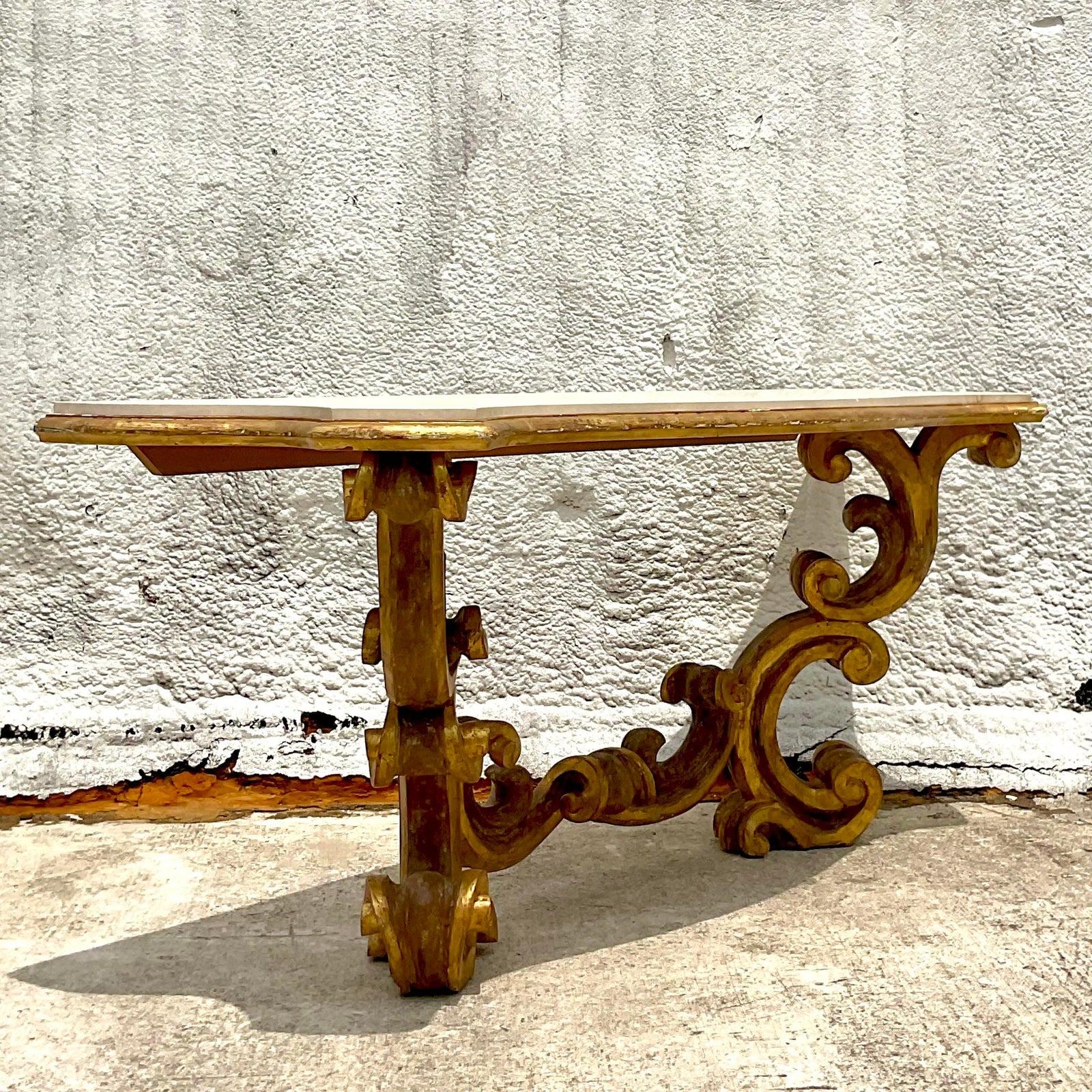 Console murale rococo dorée du milieu du 20e siècle Bon état - En vente à West Palm Beach, FL