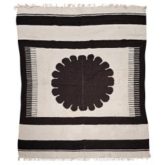 Vintage Southwestern Kilim Rug, Flat-Woven Medallion Pattern, Ivory & Brown