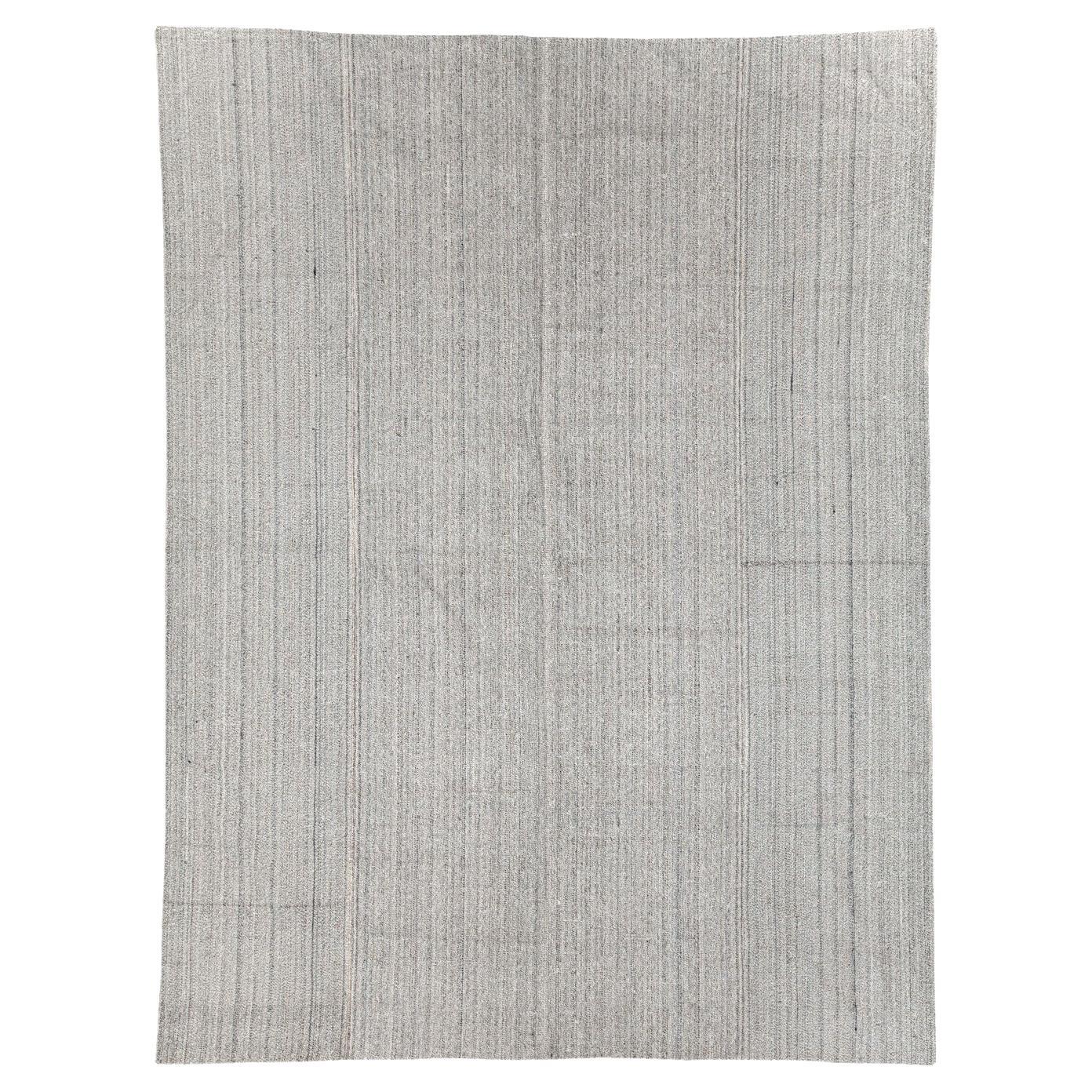 Mid-20th Century Vintage Turkish Flatweave Kilim Room Size Carpet