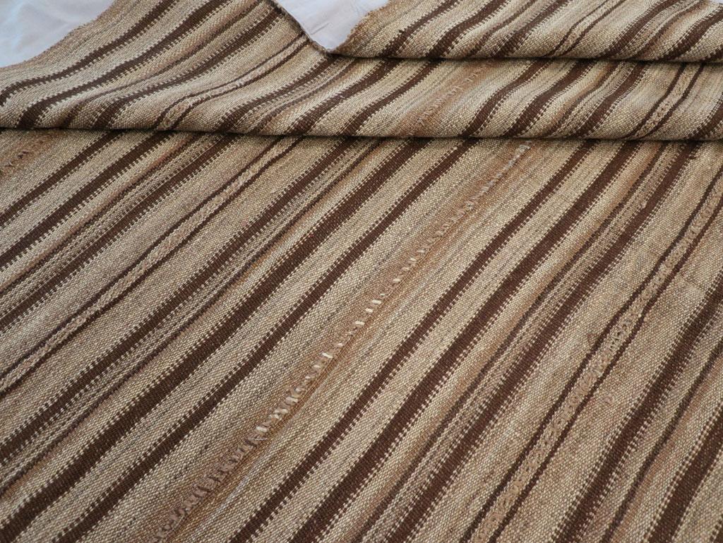 Mid-20th Century Vintage Turkish Flatweave Kilim Square Room Size Carpet For Sale 3