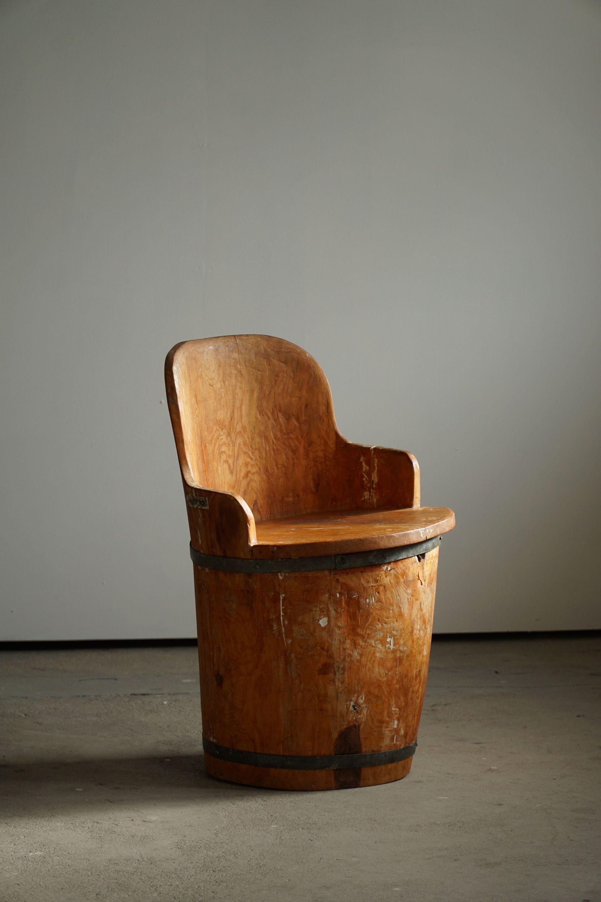 Mid 20th Century Wabi Sabi Stump Chair in Pine, by a Swedish Cabinetmaker, 1950s For Sale 3