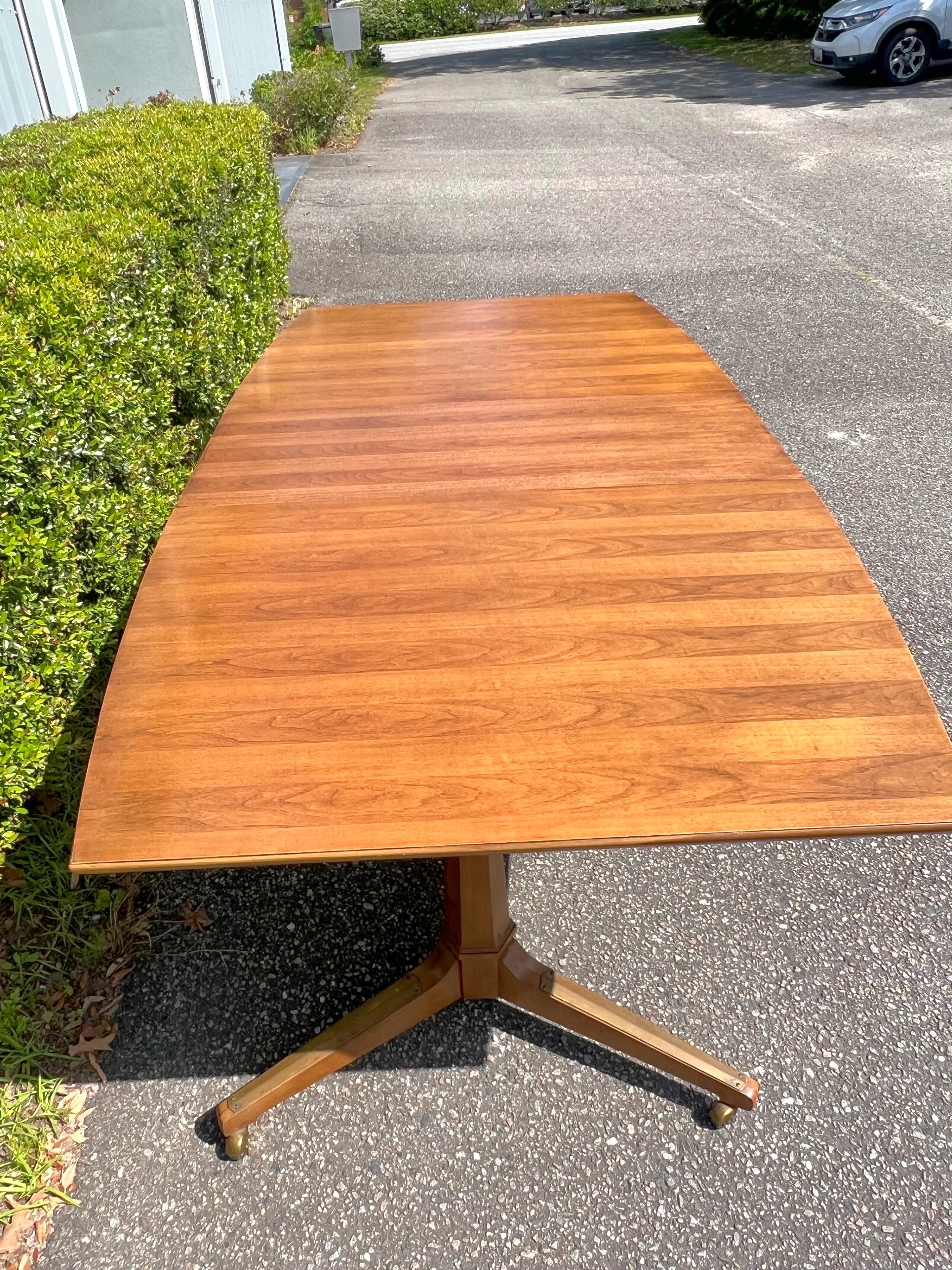 American Mid-20th Century Walnut and Brass Dining Table For Sale