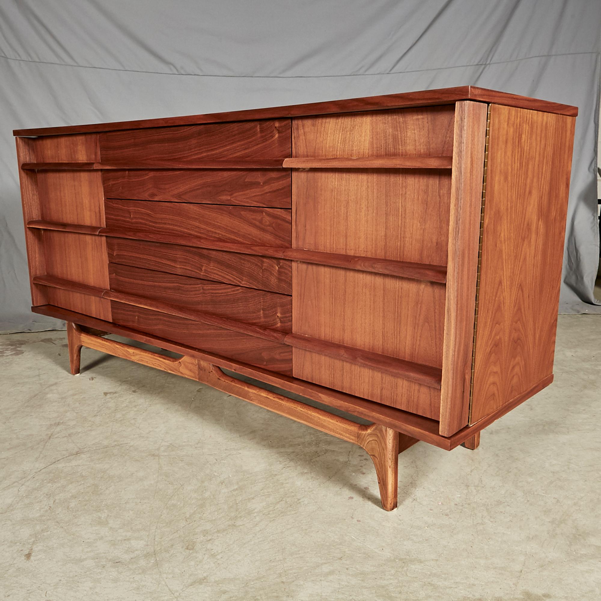 Mid-20th Century Walnut Curved Front Sideboard 1
