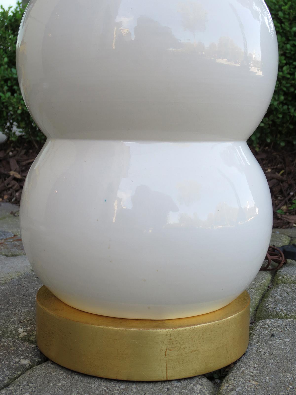 Mitte des 20. Jahrhunderts Weiß glasierte Blase Lampe auf Custom Giltwood Basis im Angebot 6