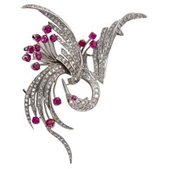 Vintage Mid-20th Century White Gold Bird Brooch with Pavé Diamonds and Ruby Accents