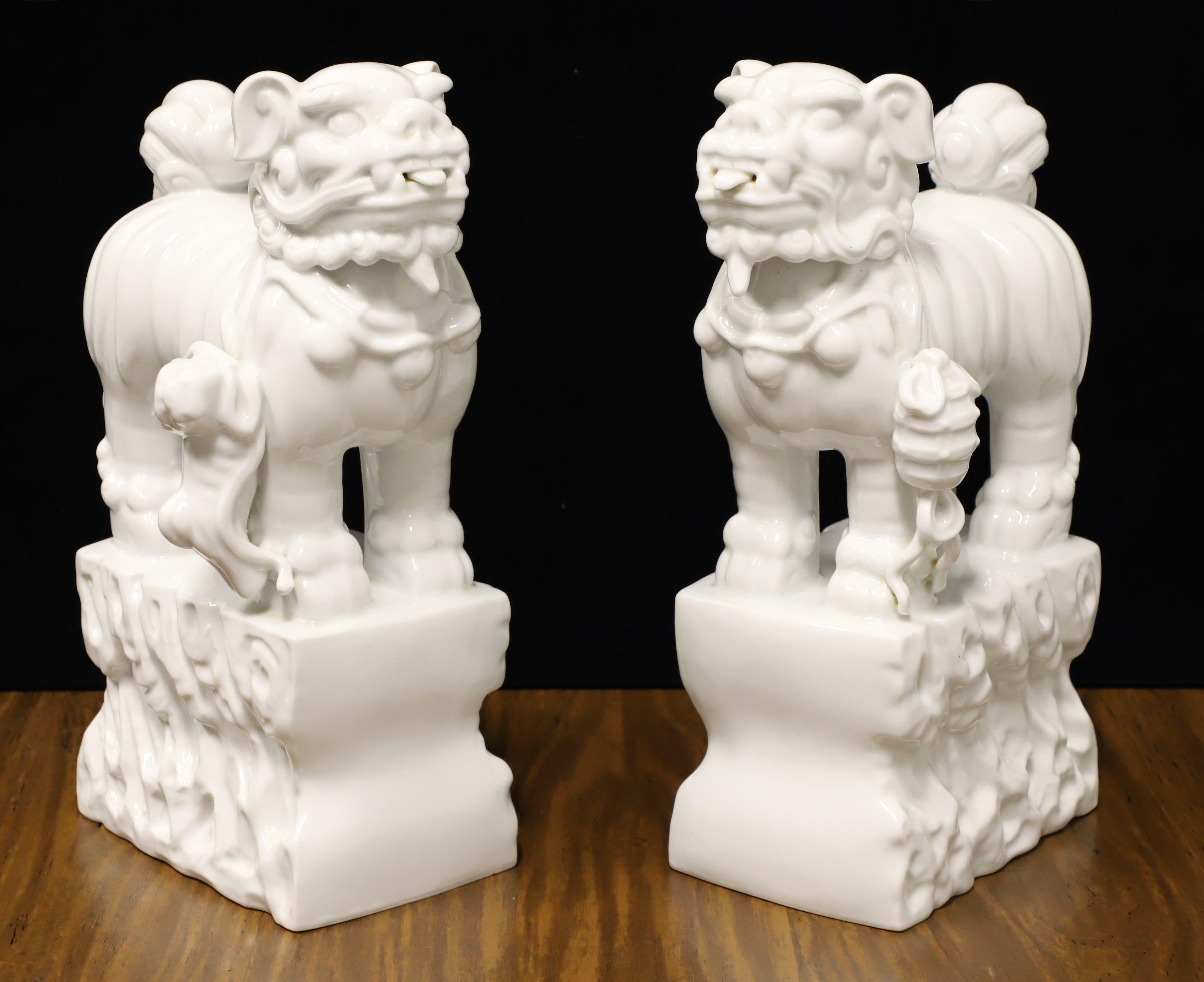 Mid 20th Century White Porcelain Foo Dogs - Pair For Sale 4