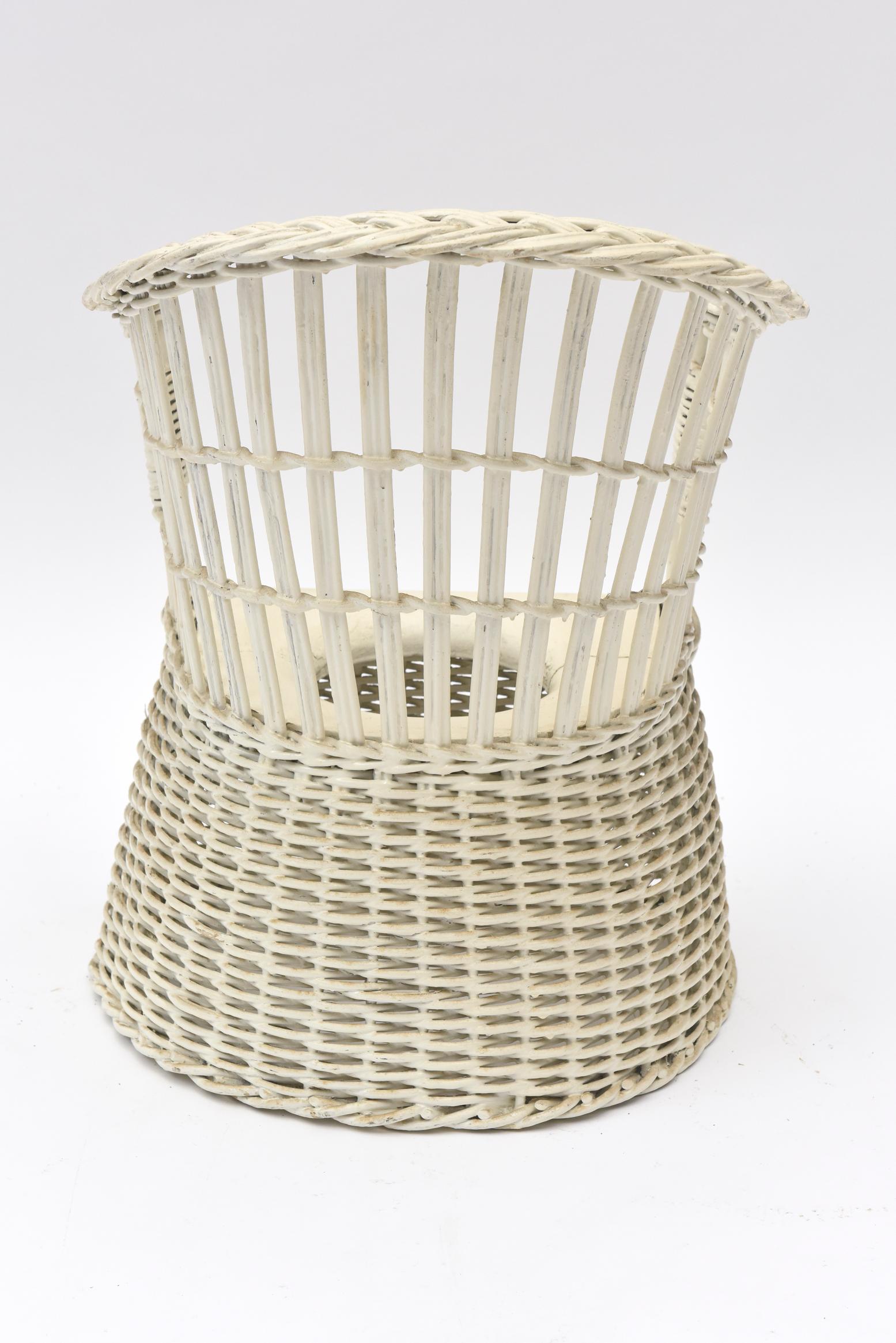 wicker toilet seat