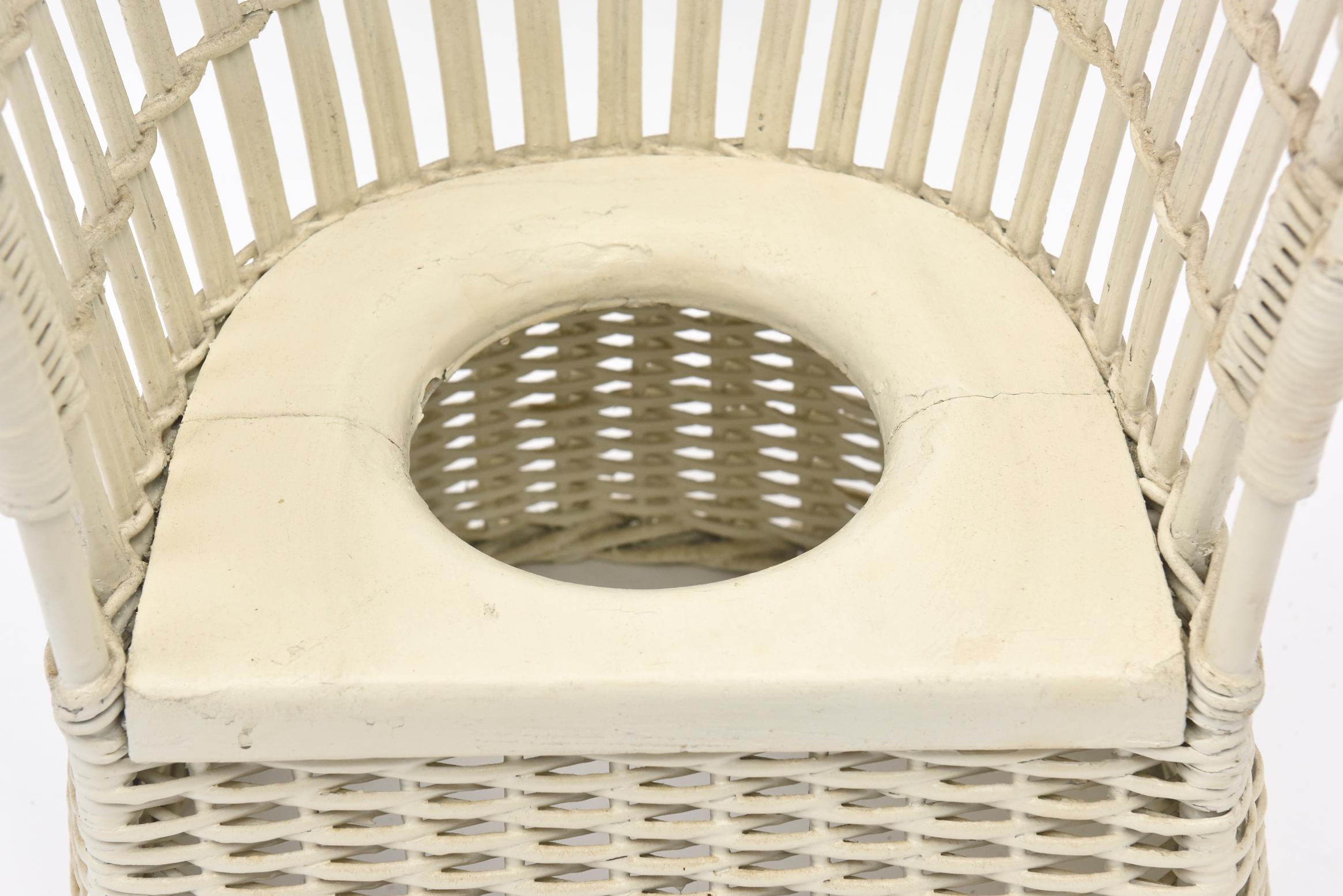 Post-Modern Mid-20th Century Wicker Potty Seat For Sale