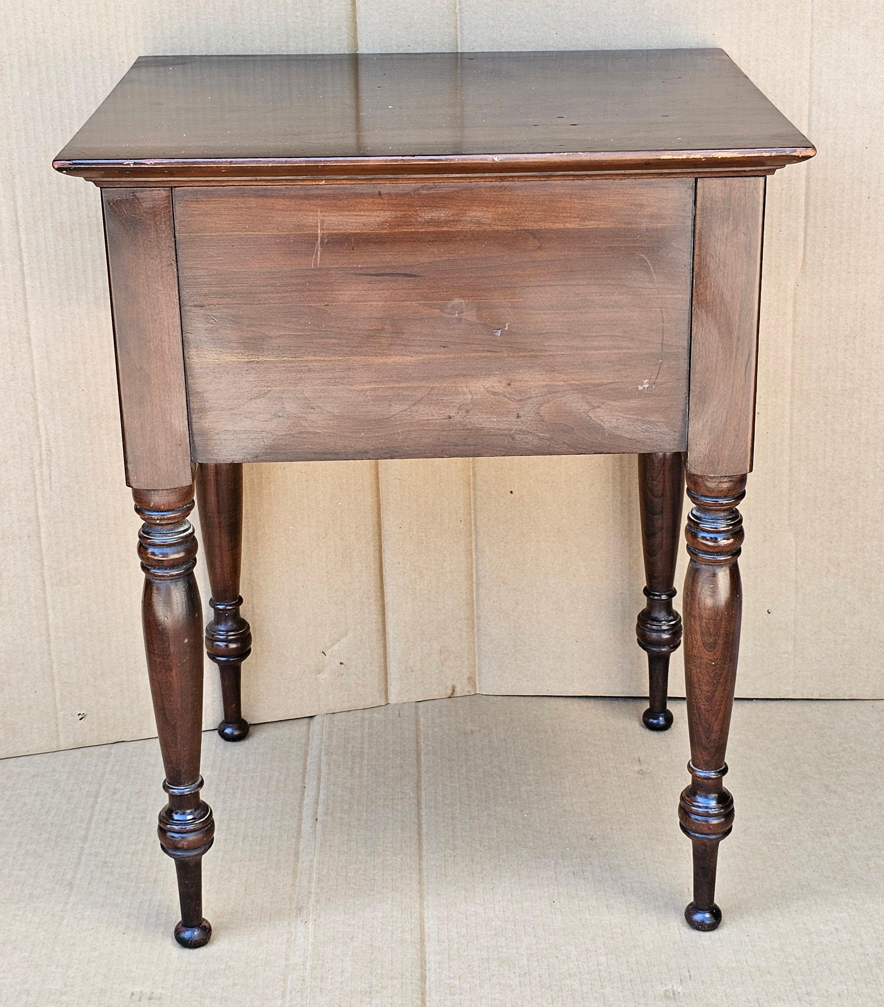 Mid 20th Century Willett Furniture Walnut Two-Drawer Work Table Side Table For Sale 3