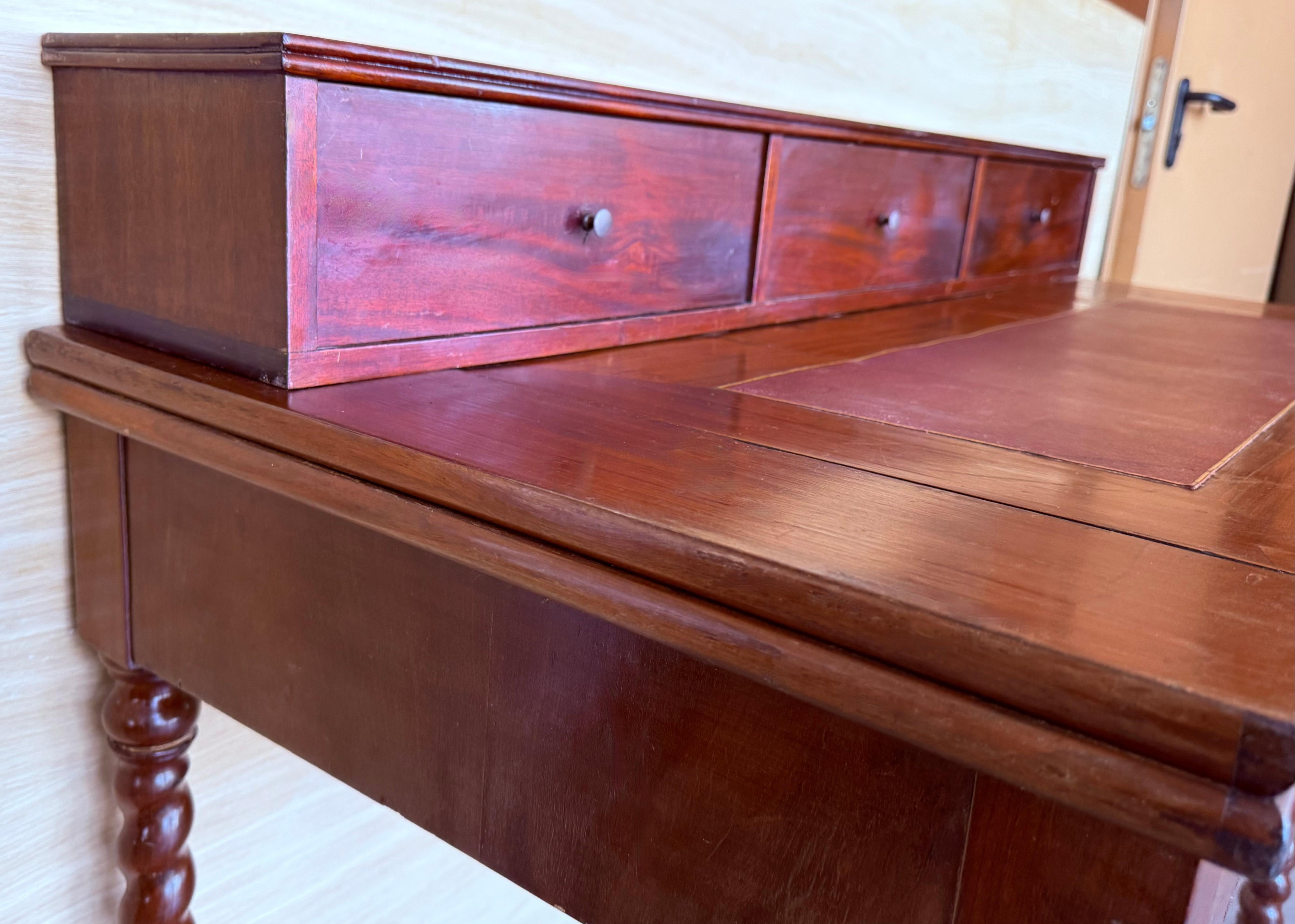 Holz Bureau a Gradin/Schreibtischtisch aus der Mitte des 20. Jahrhunderts im Angebot 4