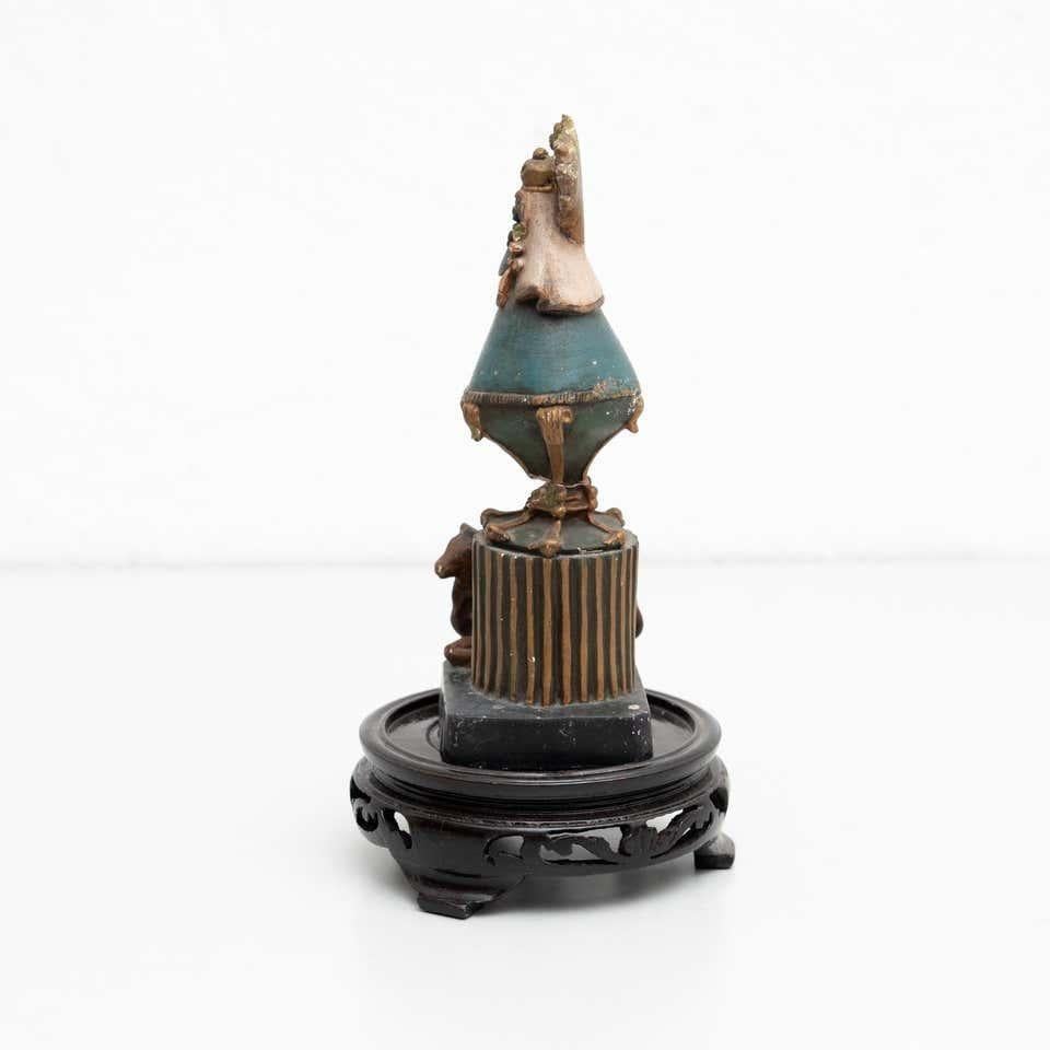 Mitte des 20. Jahrhunderts Wood Virgin Statue (Holz) im Angebot