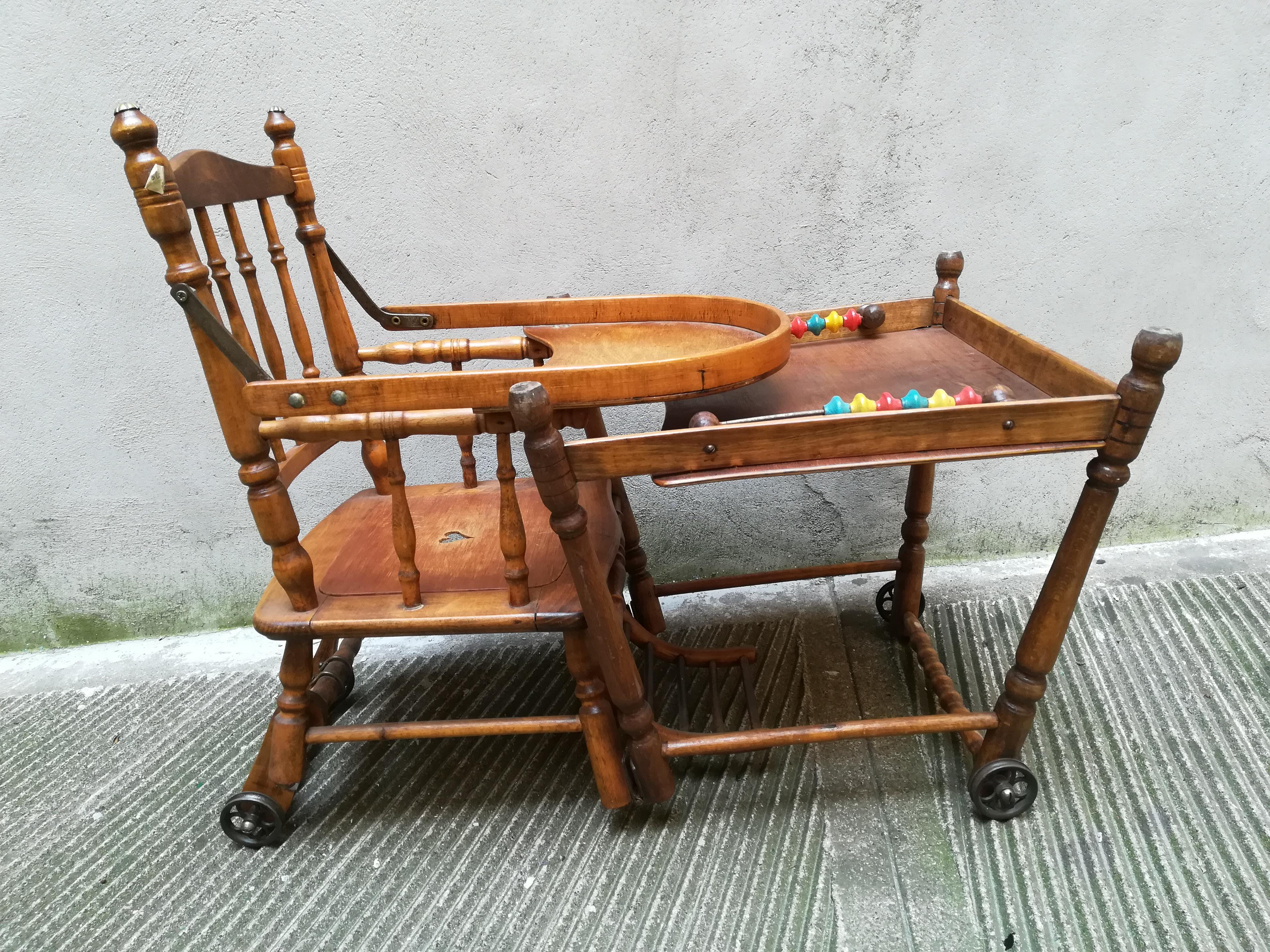 Chaise haute ou Merry-Go-Round française en bois du milieu du 20ème siècle, 1940 en vente 9