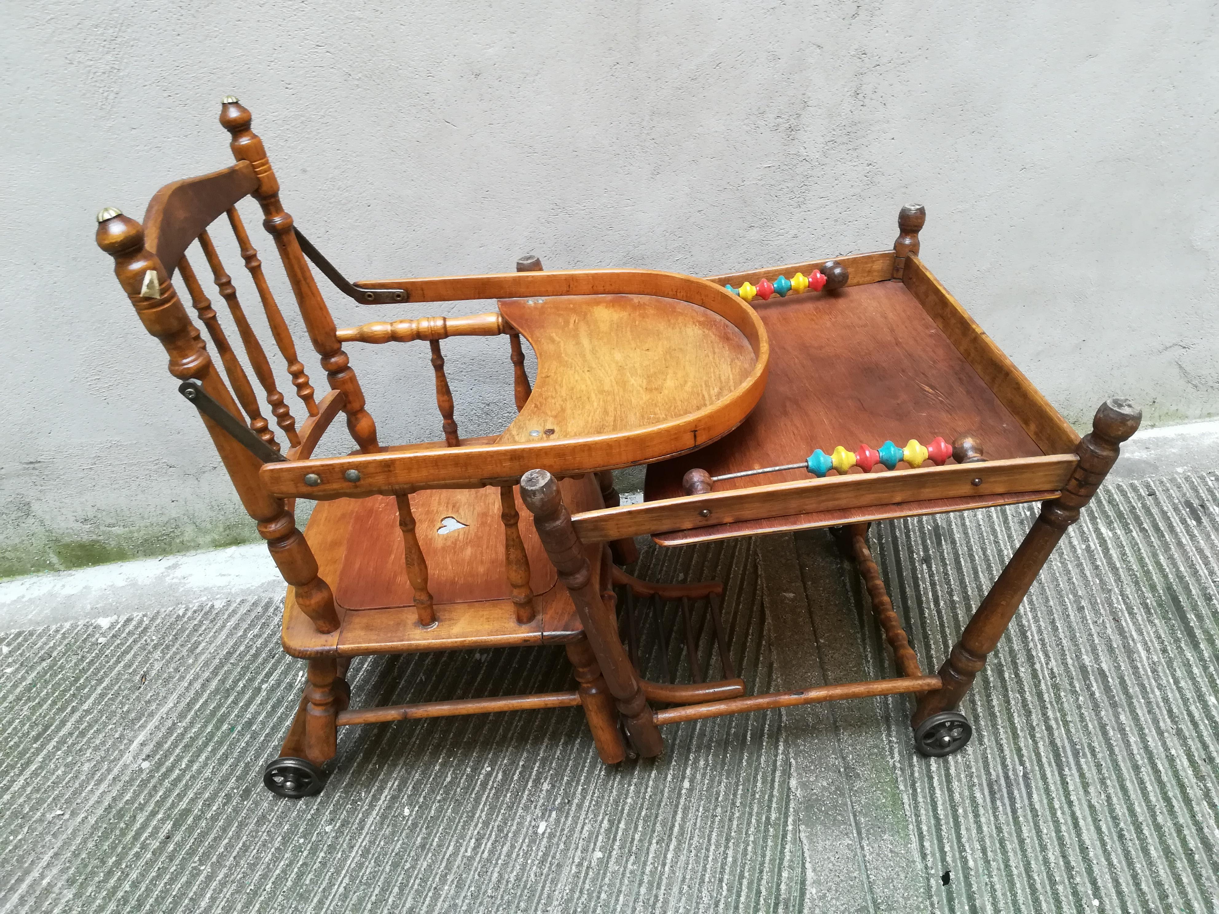 Chaise haute ou Merry-Go-Round française en bois du milieu du 20ème siècle, 1940 en vente 10